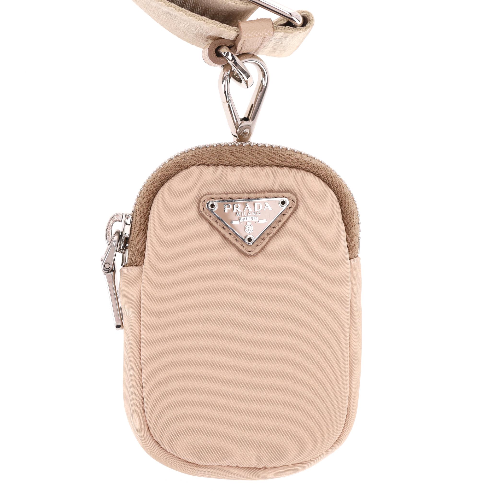 Prada Re-Edition 2005 Re-Nylon Shoulder Bag in vendita 2