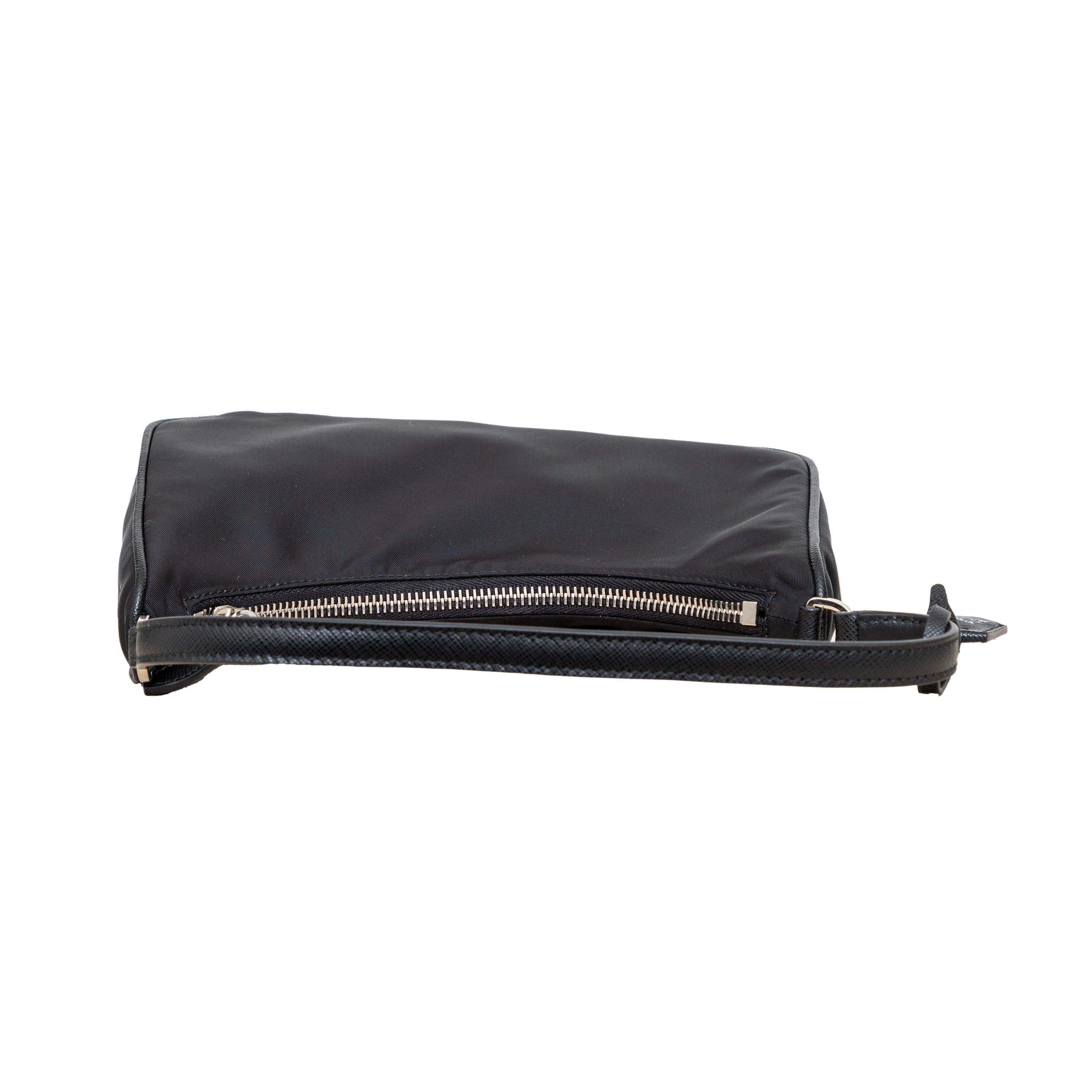 Prada Re-Edition 2005 Shoulder Bag - '20s 2
