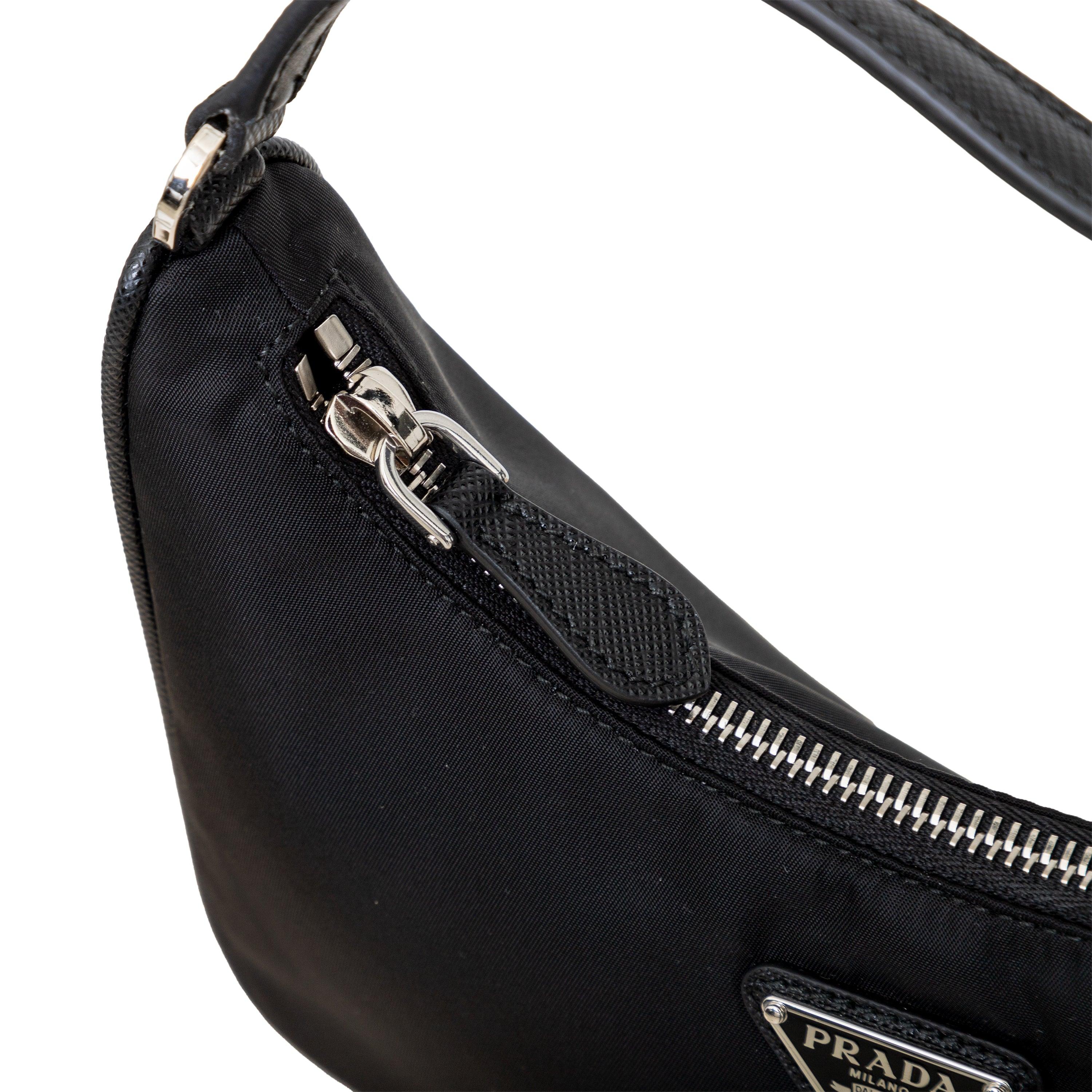 Prada Re-Edition 2005 Shoulder Bag - '20s 3
