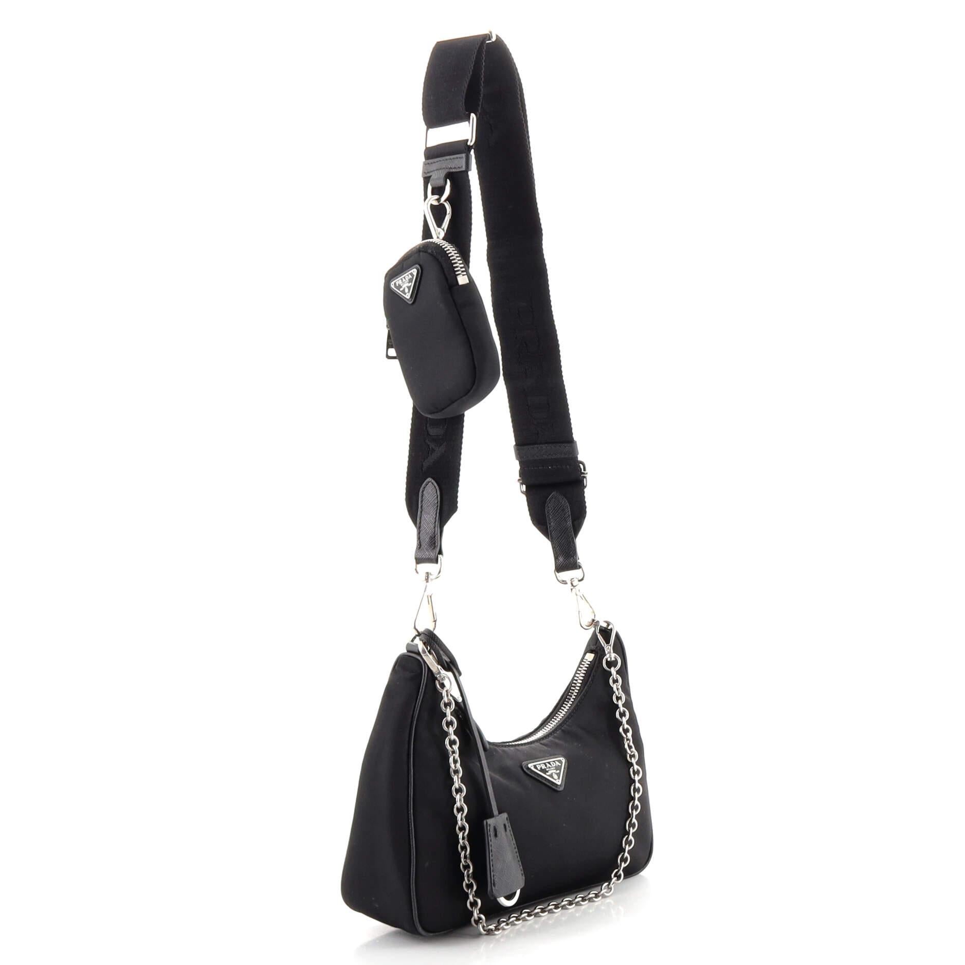 Condition: Very good. Odor in interior. Wear, creasing and small marks on exterior and strap, minor wear in interior, scratches and slight tarnish on hardware.
Accessories: Clochette, Pochette, Extra Strap, With Strap
Measurements: Handle Drop 11