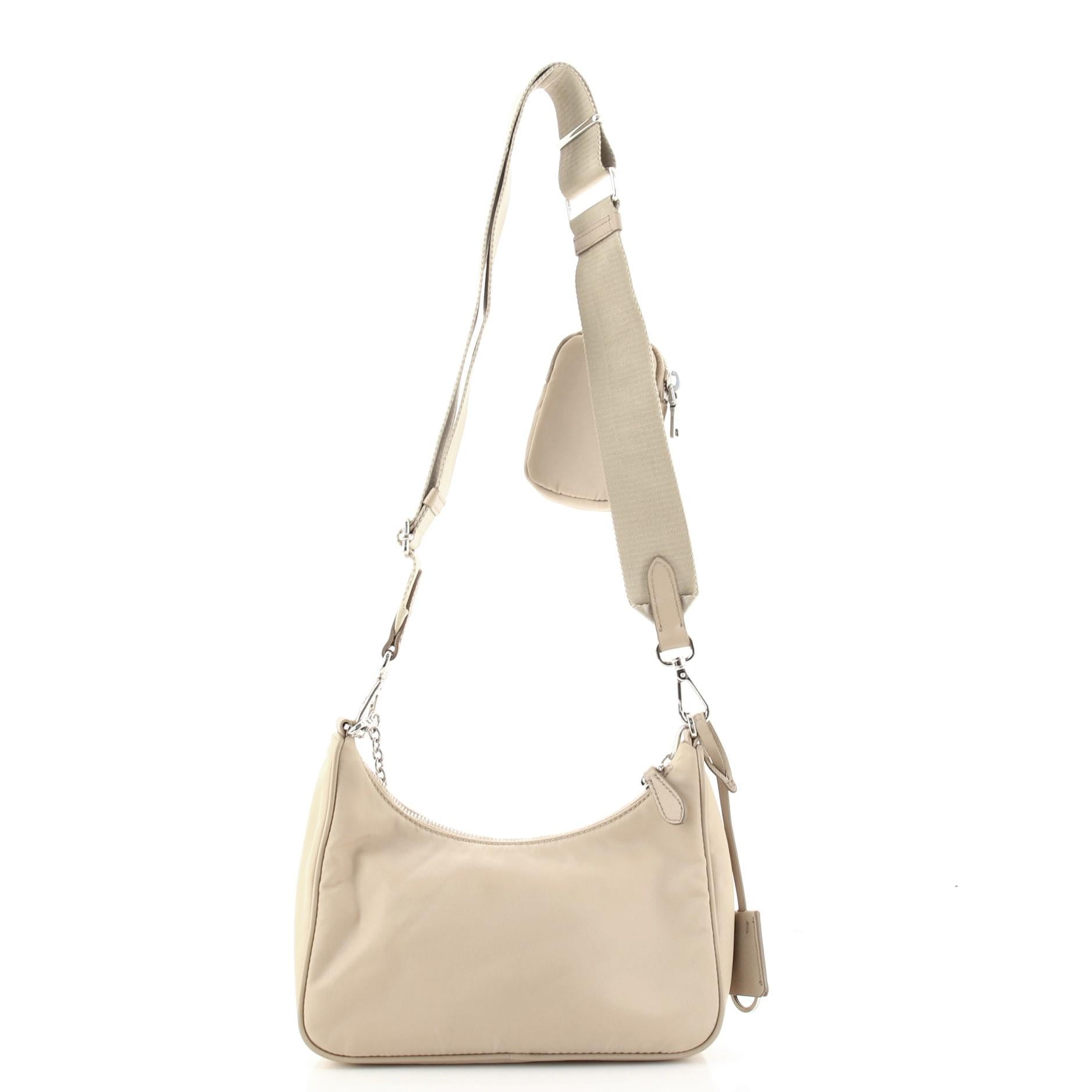 Prada Re-Edition 2005 Umhängetasche Tessuto Klein (Beige)