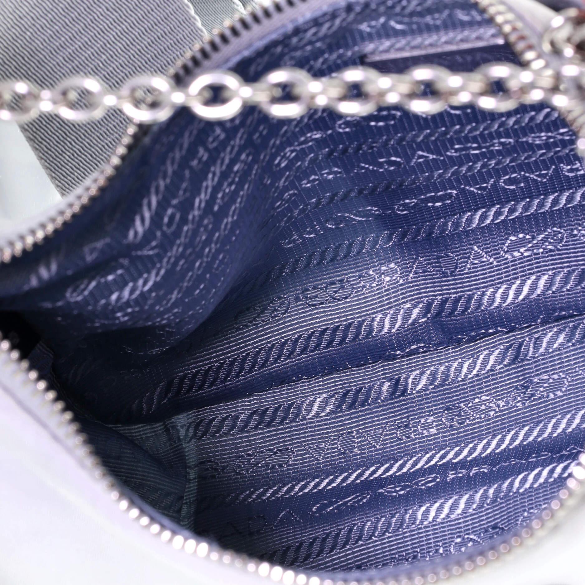 Prada Re-Edition 2005 Umhängetasche Tessuto Klein 1