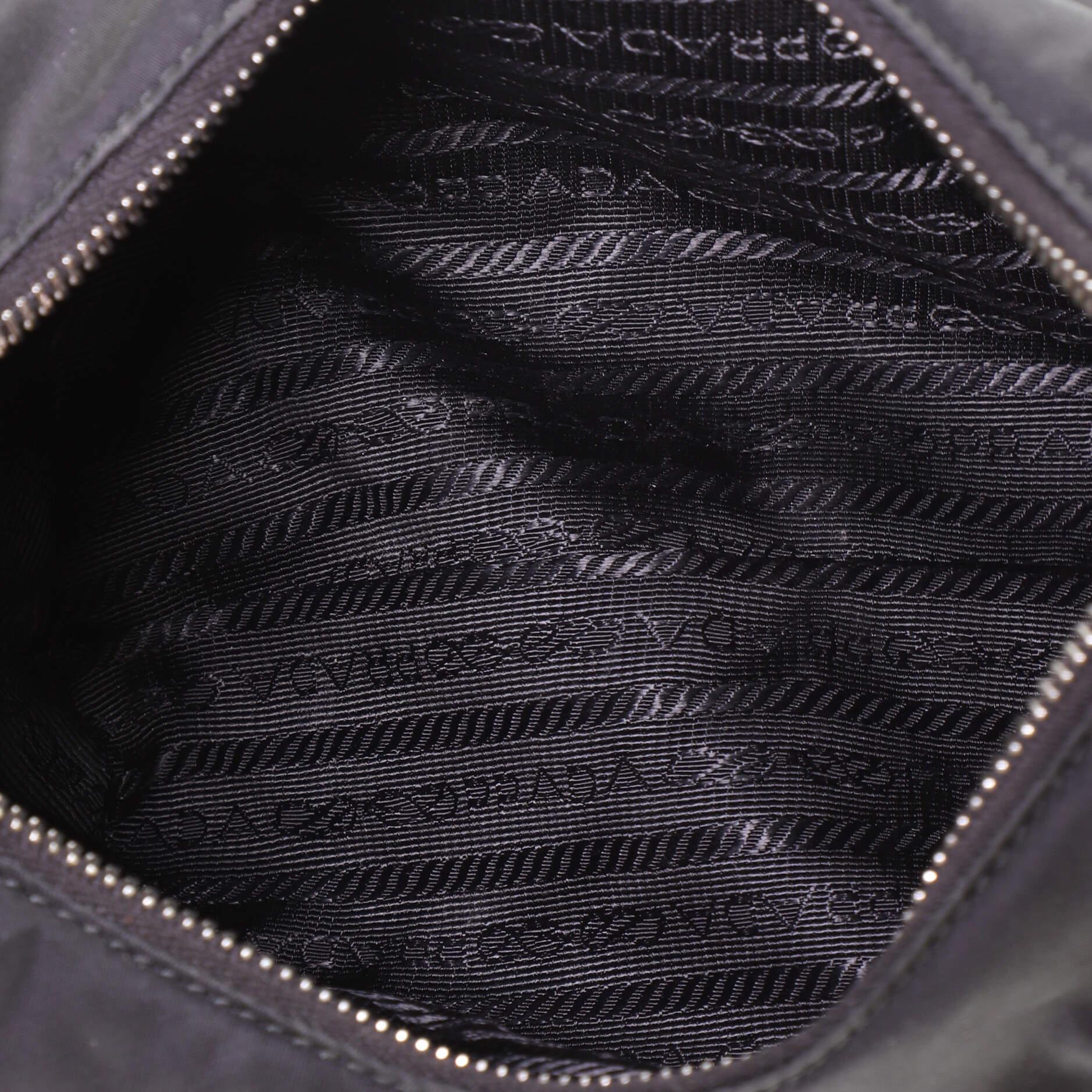 Black Prada Re-Edition 2006 Shoulder Bag Tessuto Small