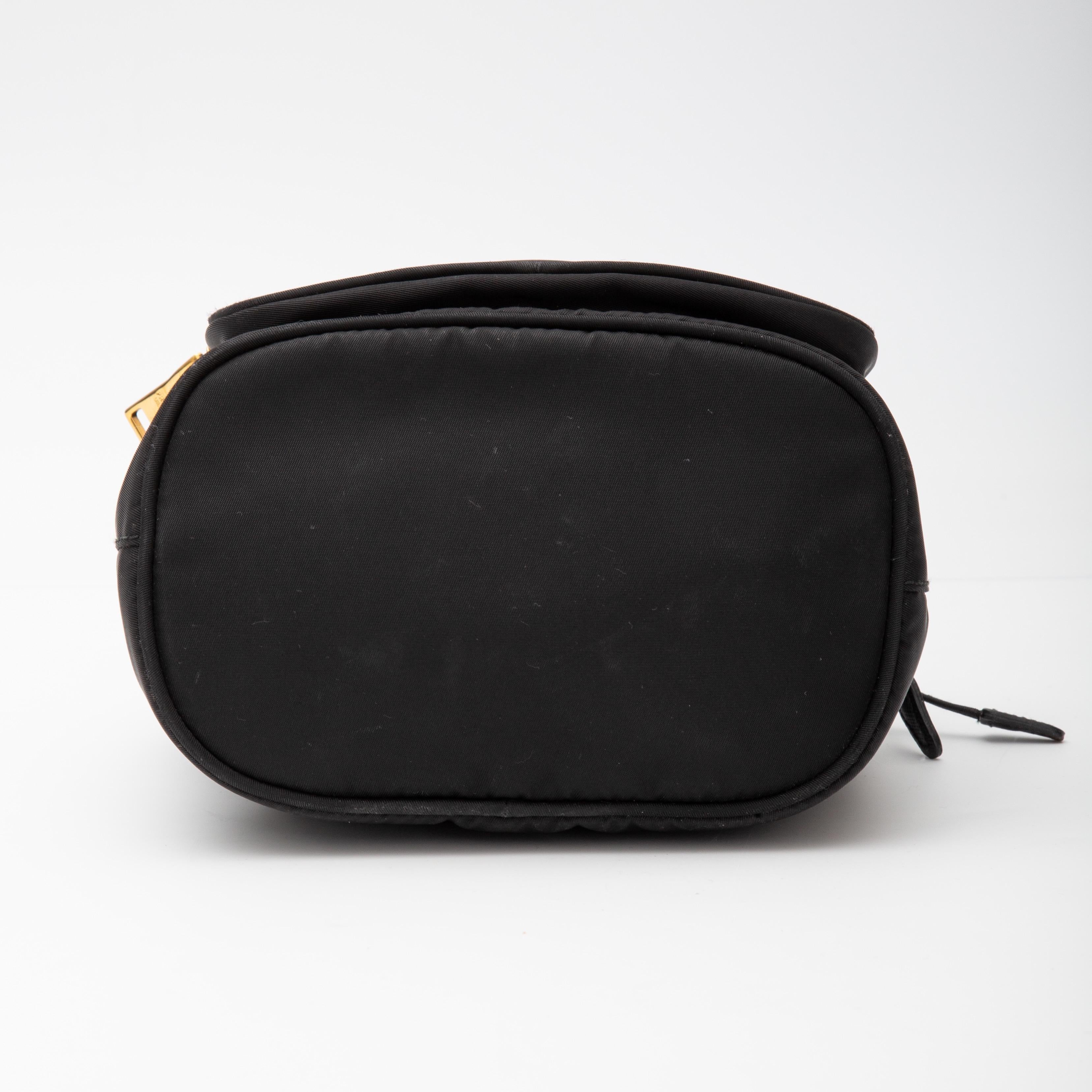 Prada Re-Nylon Black Bucket Duet Shoulder Bag In Good Condition In Montreal, Quebec