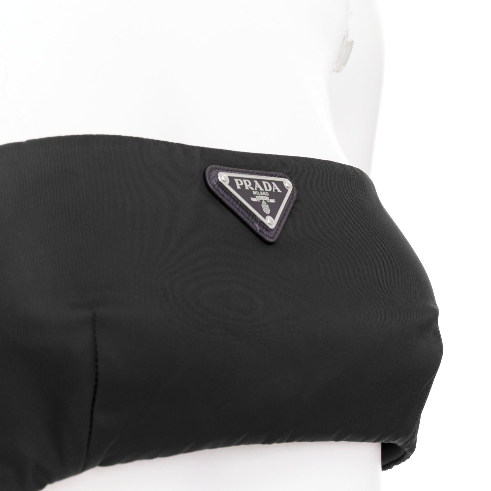 PRADA Re-Nylon nero triangolo logo piastra senza spalline bustier tube top IT42 M.
Riferimento: TGAS/E00906
Marchio: Prada
Stilista: Miuccia Prada
Materiale: Nylon
Colore: nero
Modello: Tinta unita
Chiusura: zip
Fodera: Tessuto nero
Dettagli extra: