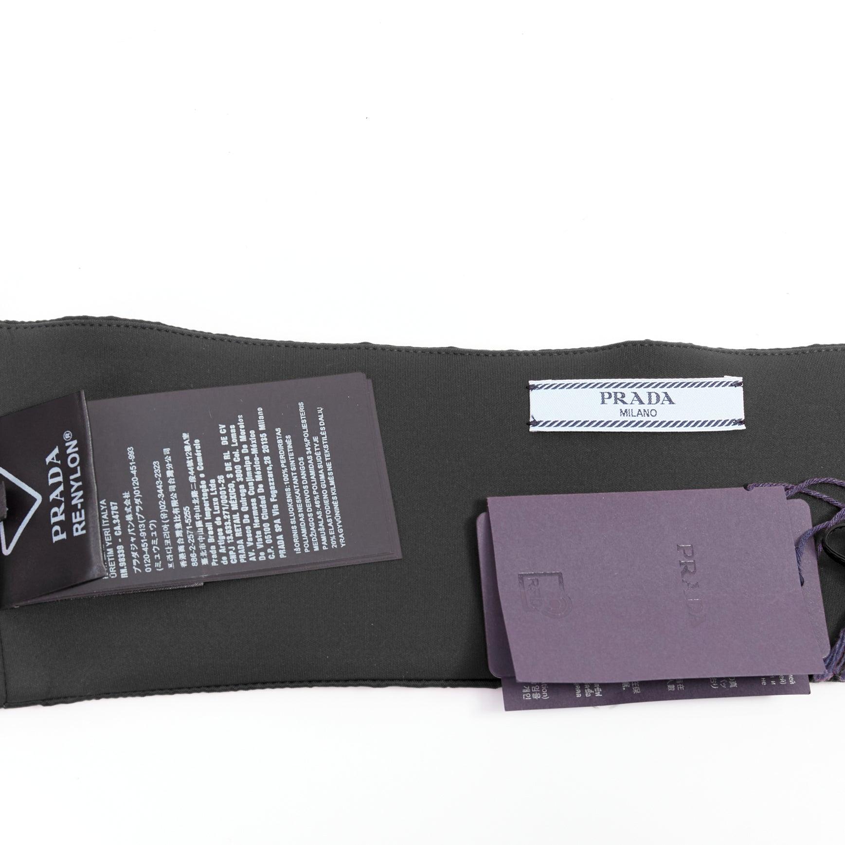 PRADA Re-Nylon nero triangolo logo piastra senza spalline bustier tube top IT42 M. in vendita 3