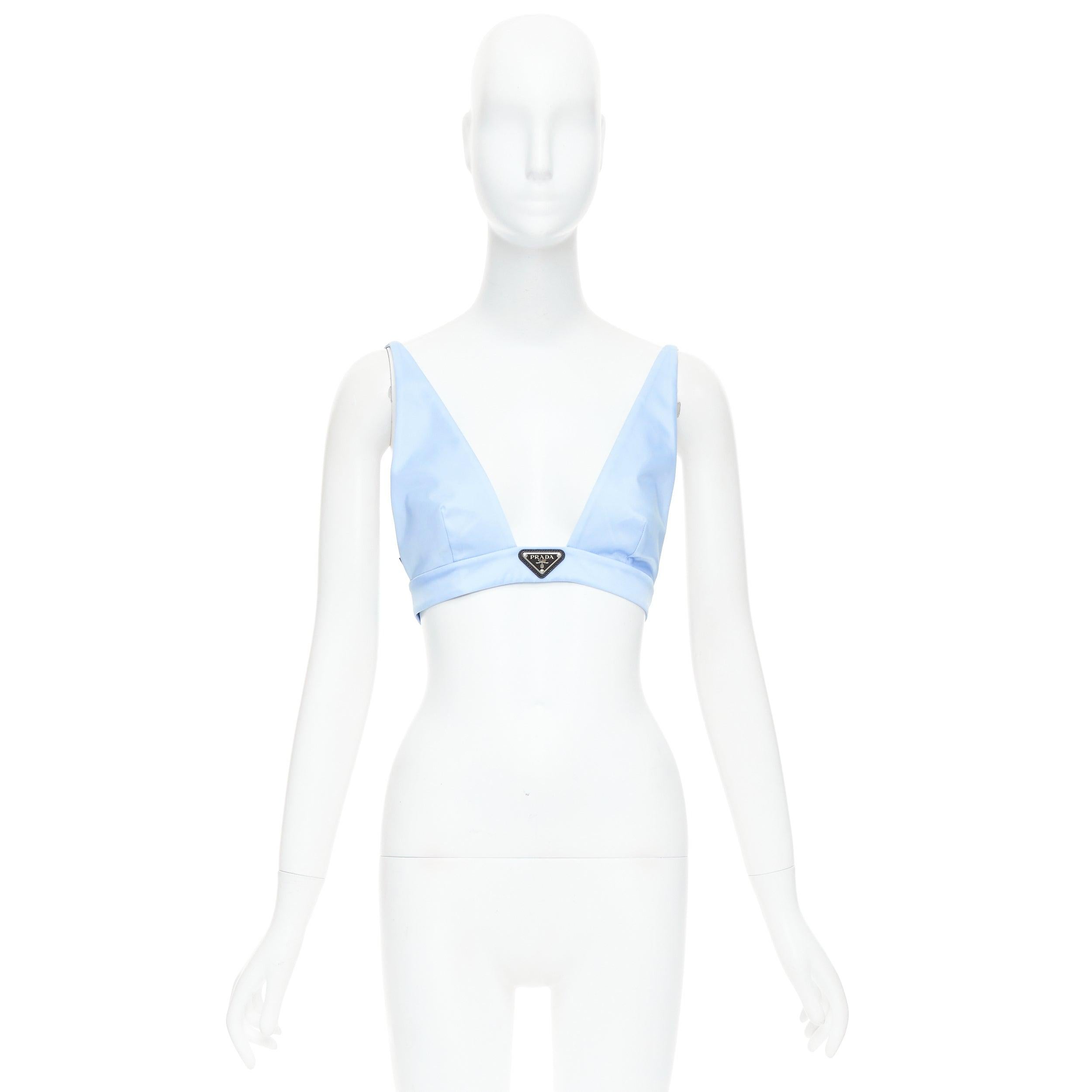 PRADA Re-Nylon azul claro triángulo logo plunge crop top bustier bralette IT38 XS en venta 4