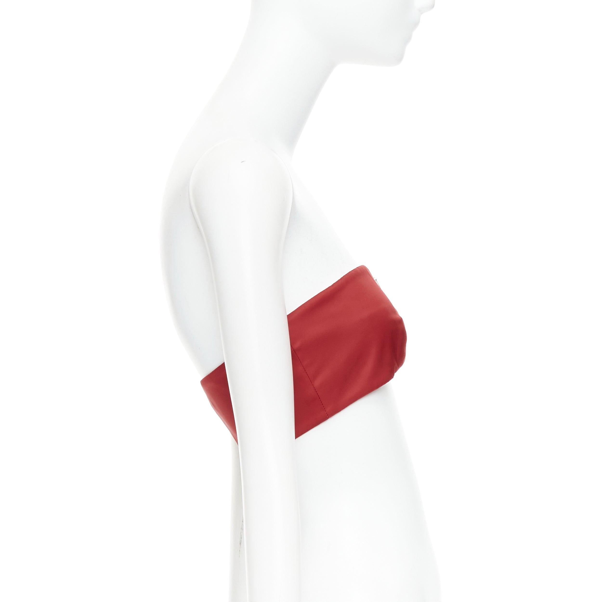 Prada Re-Nylon rosso triangolo logo piastra senza spalline bustier tube top IT38 XS In condizioni Nuovo in vendita a Hong Kong, NT