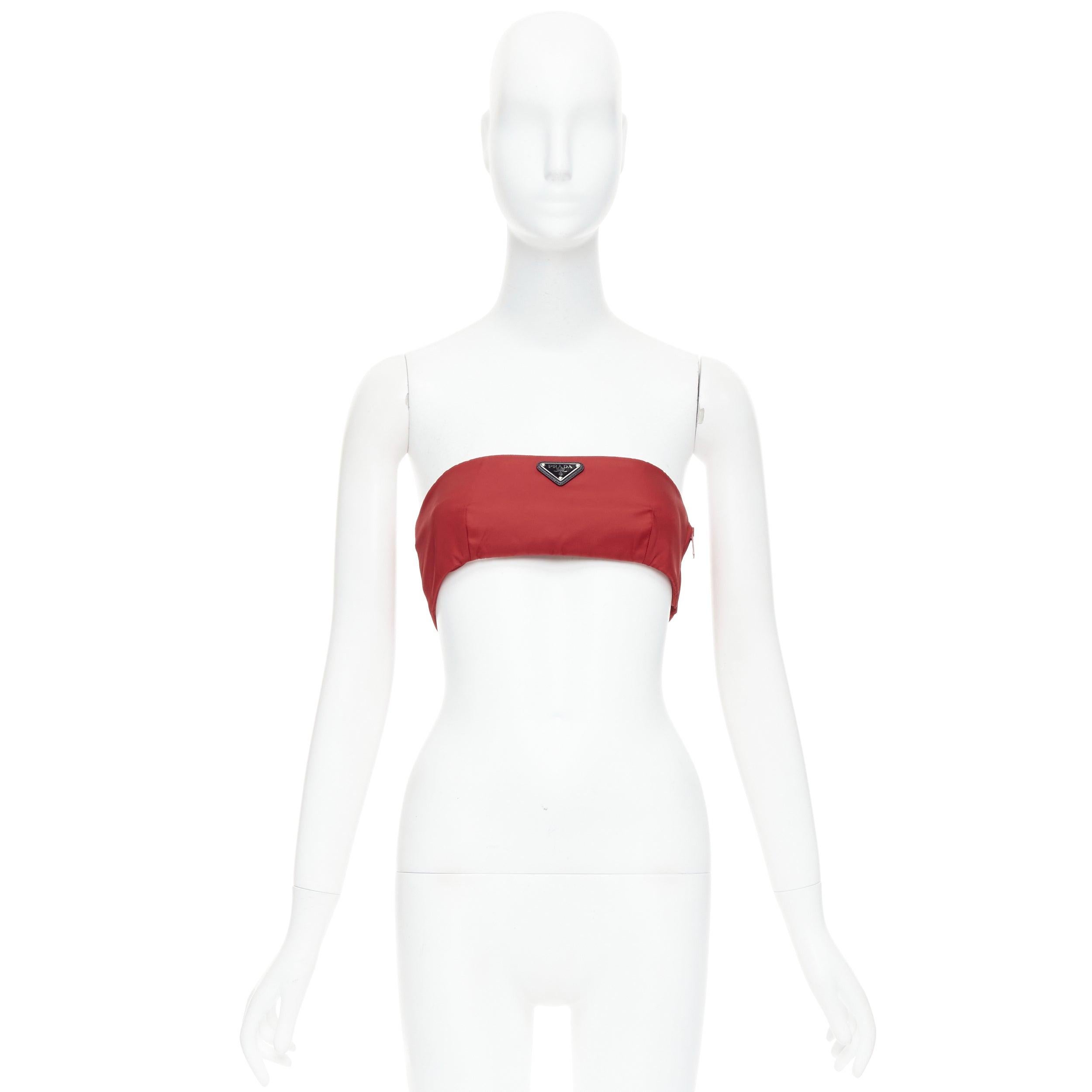 Prada Re-Nylon rosso triangolo logo piastra senza spalline bustier tube top IT38 XS in vendita 4