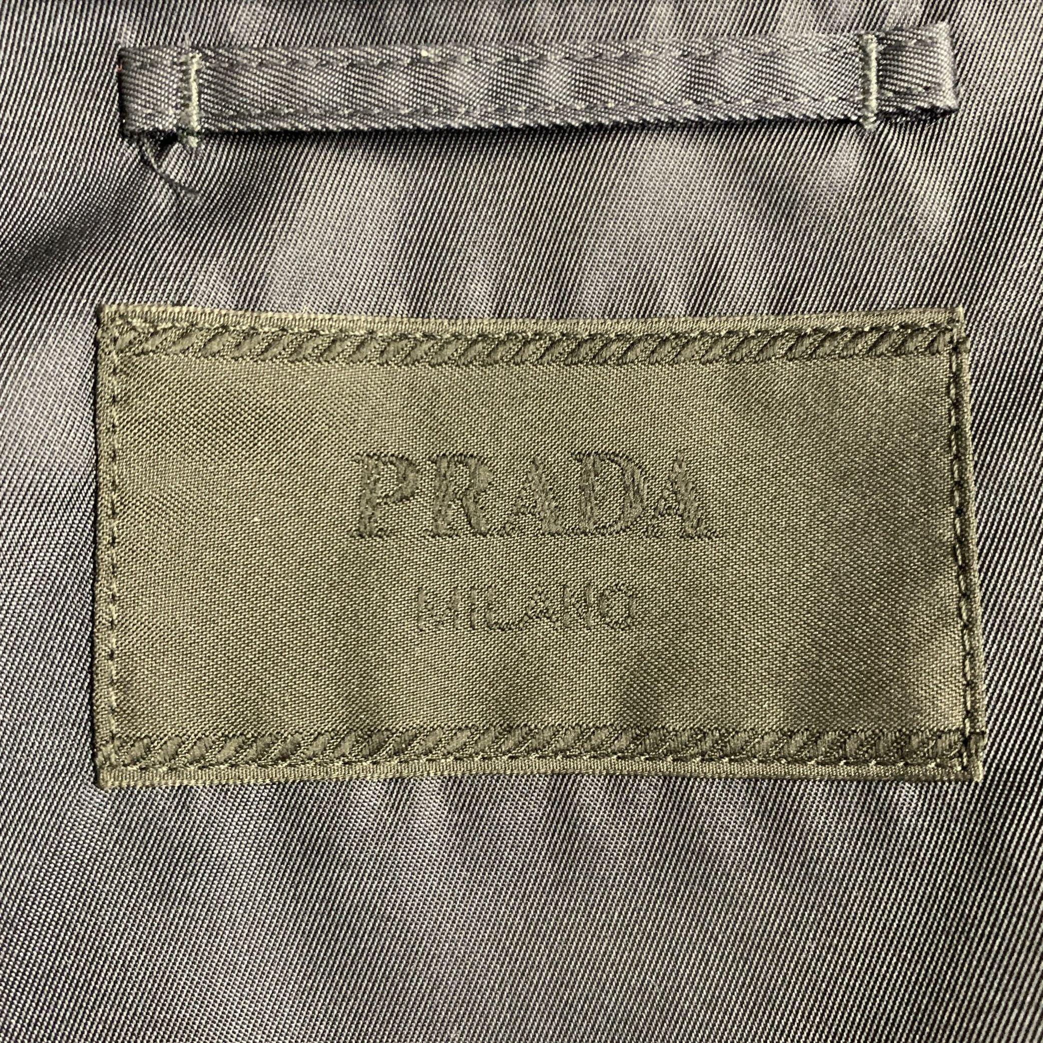 PRADA RE-NYLON - Giacca in poliammide con una sola tasca e Prada - Taglia S in vendita 1