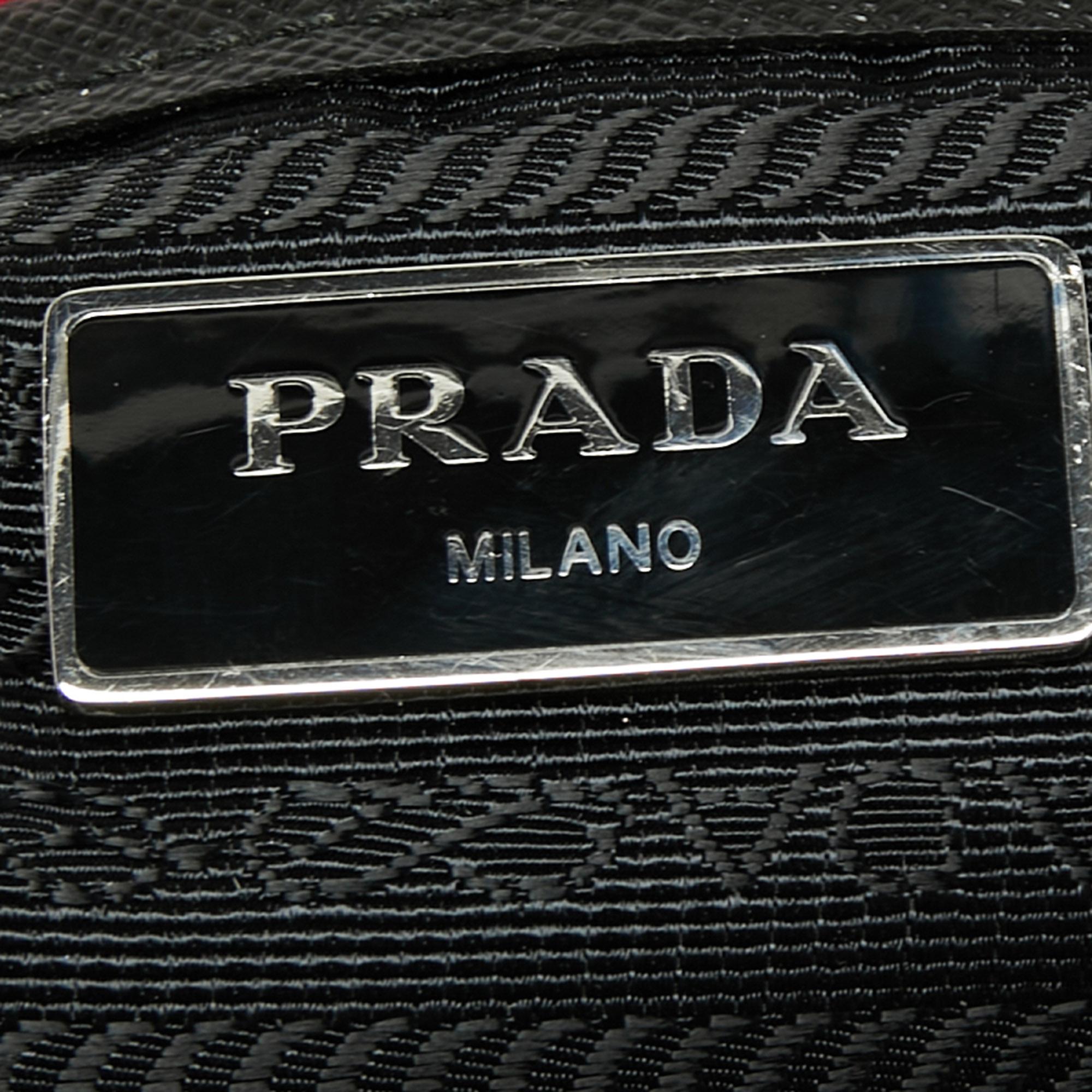 Prada Red/Black Nylon and Leather New Vela Studded Messenger Bag In Good Condition In Dubai, Al Qouz 2