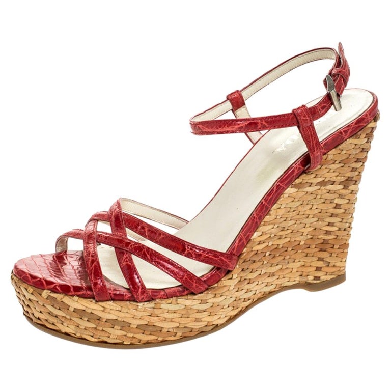 Prada Red Croc Embossed Leather and Rattan Basket Weave Wedge Sandals Size 37 For Sale at 1stDibs