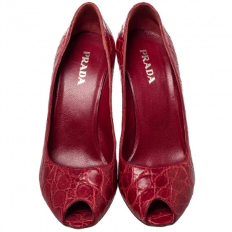 Women's Prada Red Embossed Leather Peep Toe Pumps Size 40 For Sale