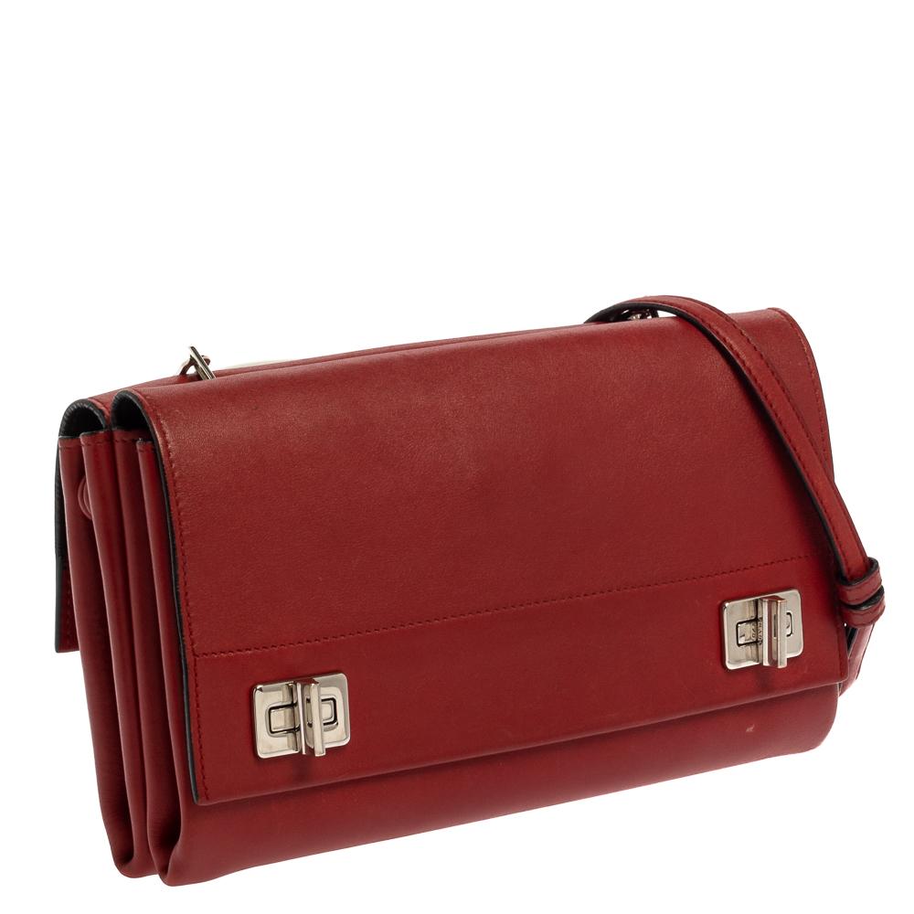 Prada Red Leather Double Shoulder Bag In Good Condition In Dubai, Al Qouz 2
