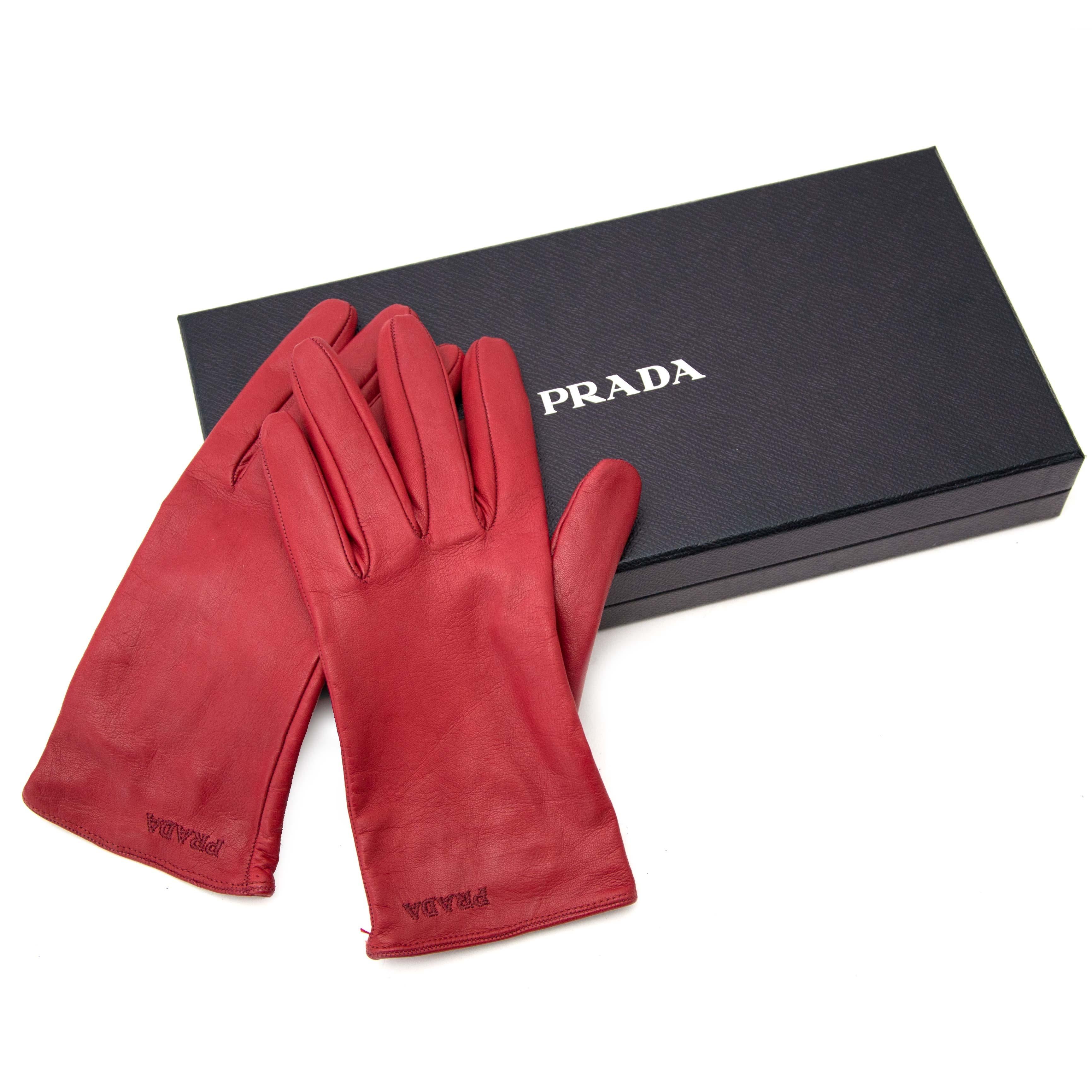 red prada gloves
