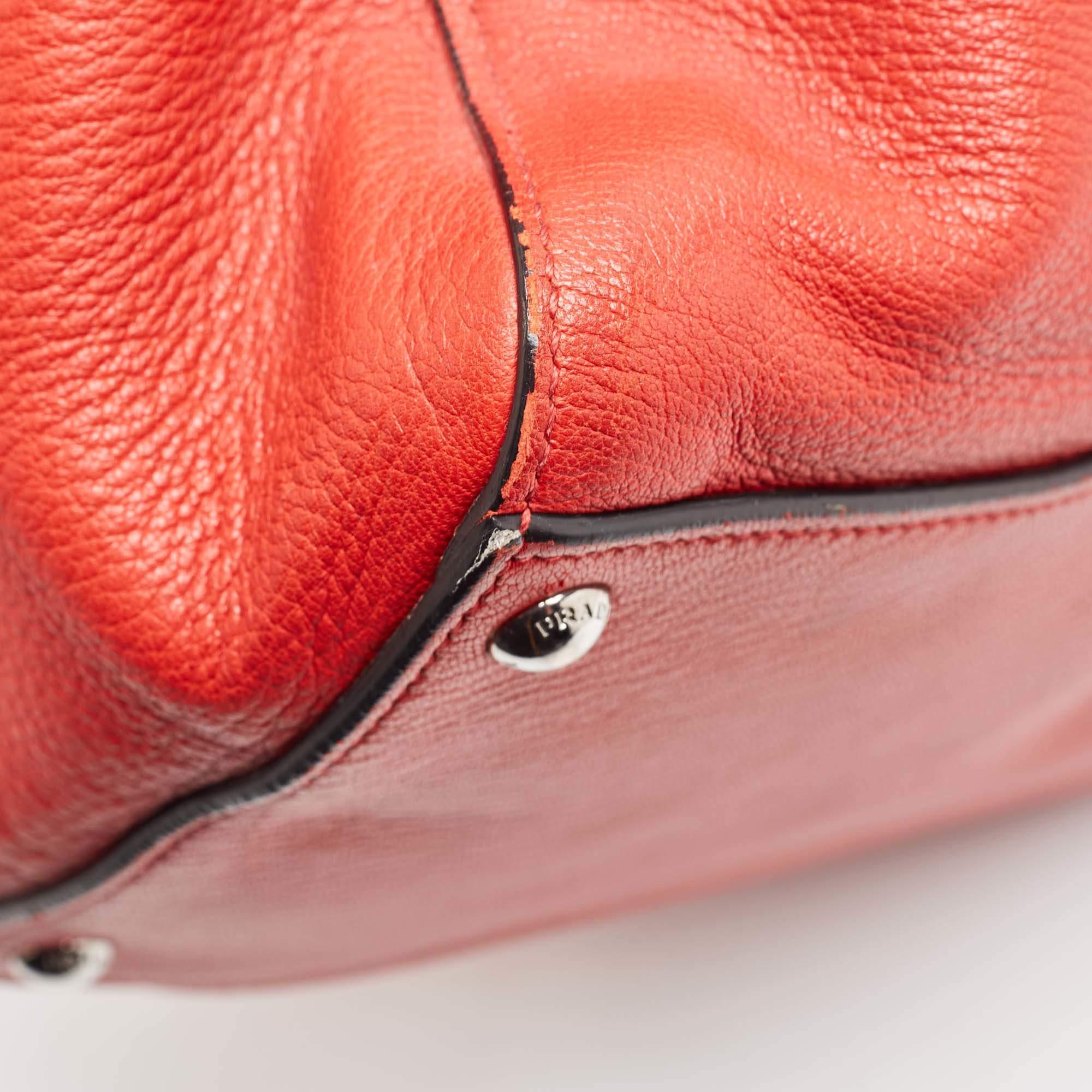 Prada Red Leather Shopper Tote For Sale 8