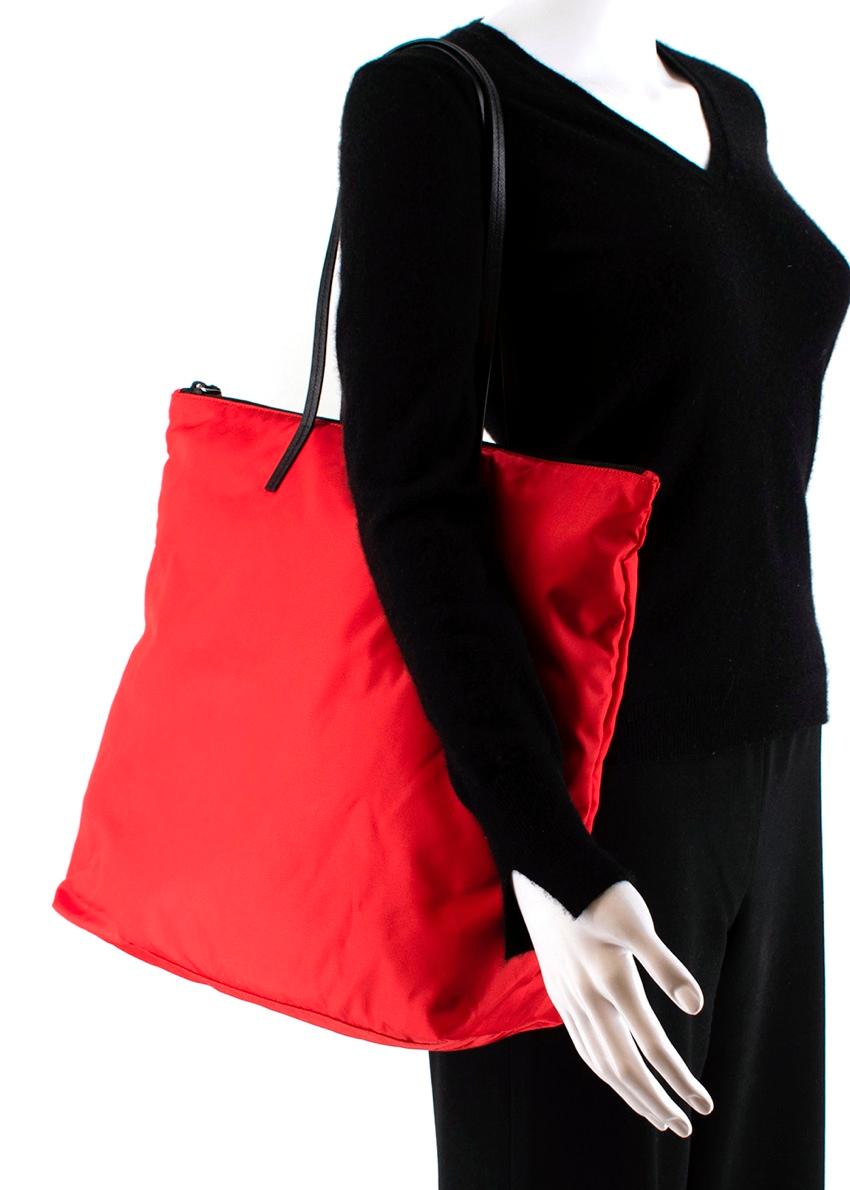 Prada Red Nylon & Saffiano Leather Tote Bag  For Sale 1