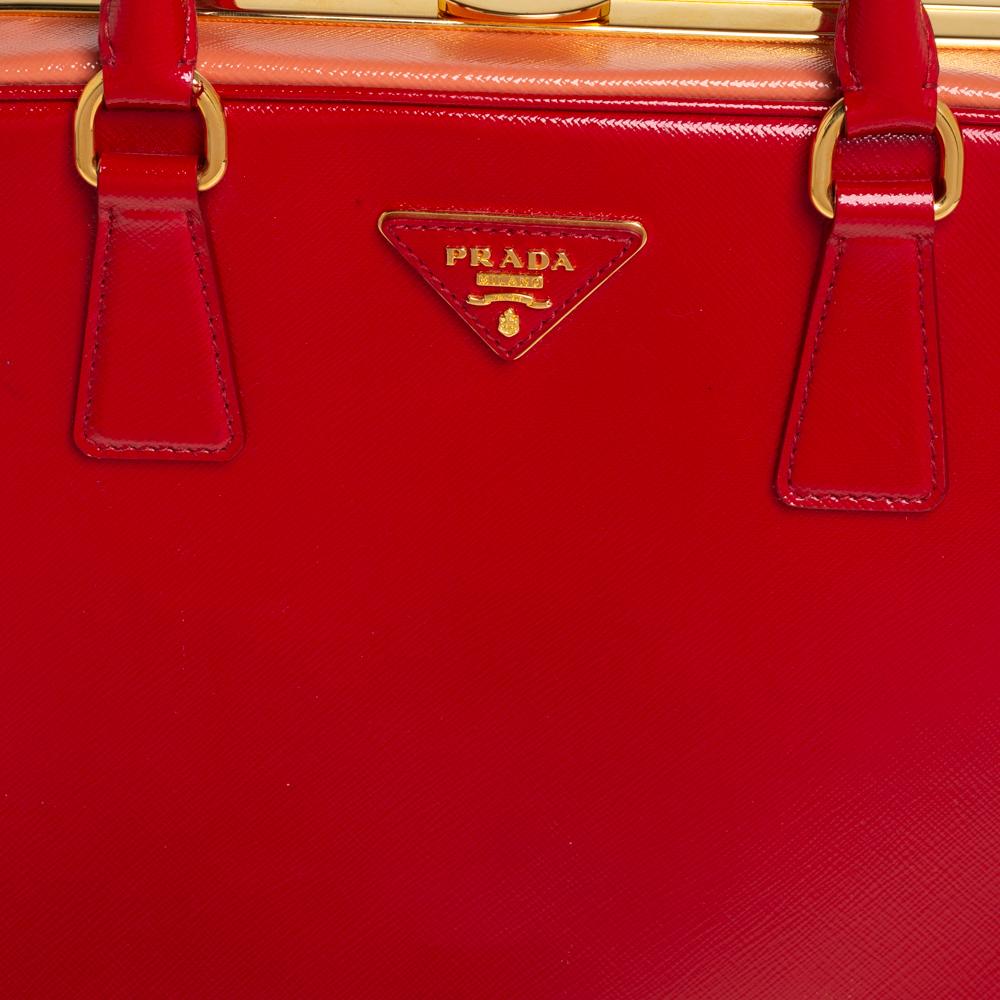 Prada Red/Orange Saffiano Parent Leather Pyramid Frame Top Handle Bag In Excellent Condition In Dubai, Al Qouz 2