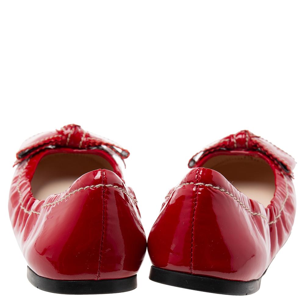 Prada Red Patent Leather Bow Scrunch Ballet Flats Size 38.5 1
