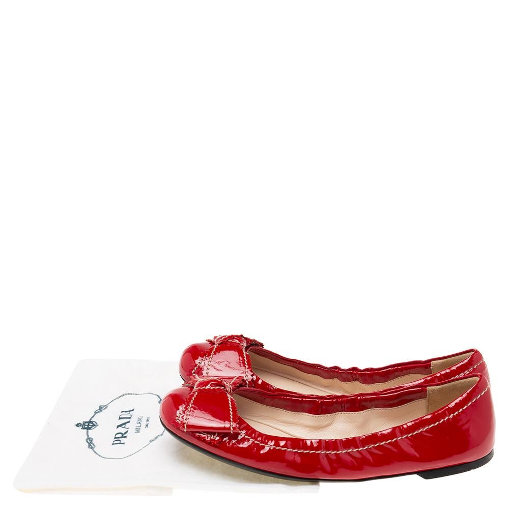 Prada Red Patent Leather Bow Scrunch Ballet Flats Size 38.5 3