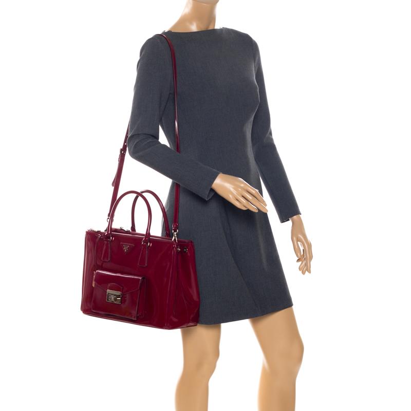 prada double zip lux tote