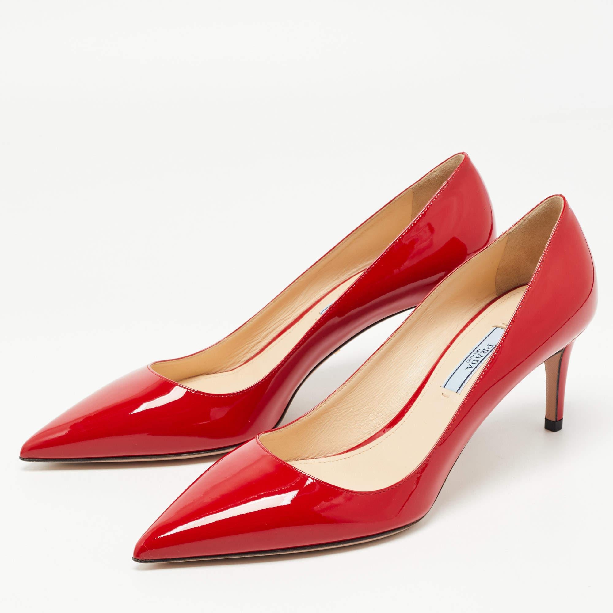 Women's Prada Red Patent Leather Pointed Toe Pumps Size 40