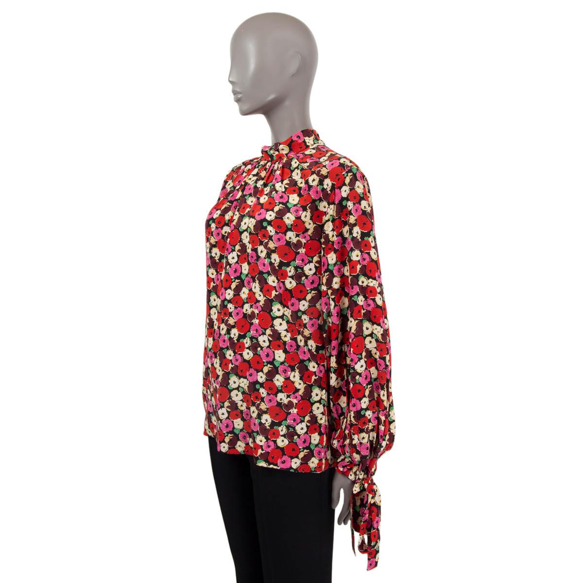 PRADA red pink black silk FLORAL PUSSY BOW Blouse Shirt 42 M In Excellent Condition For Sale In Zürich, CH