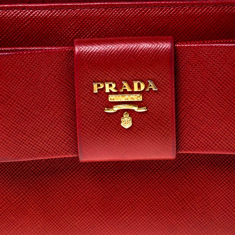 Prada Red Saffiano Leather Bow Zip Around Wallet 4