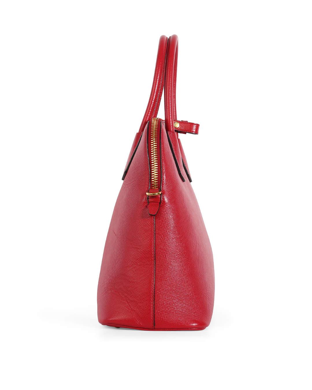 Prada Red Saffiano Leather Medium Dome Satchel Bag In Excellent Condition For Sale In Dubai, Al Qouz 2