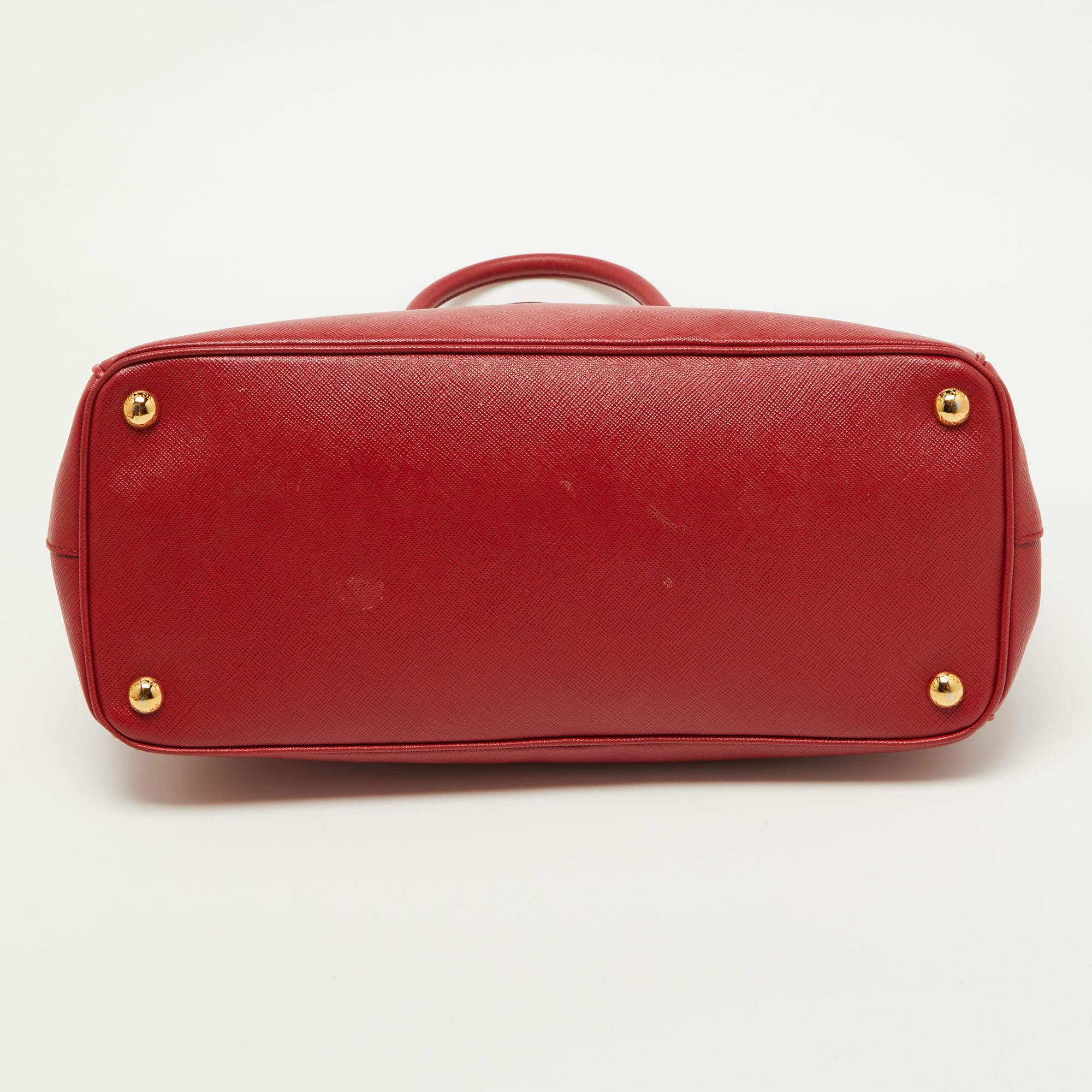 Prada Red Saffiano Lux Leather Medium Double Zip Tote For Sale 1