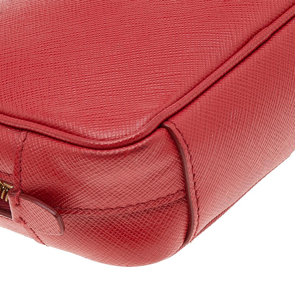Prada Red Saffiano Lux Leather Mini Camera Crossbody Bag In Good Condition In Dubai, Al Qouz 2