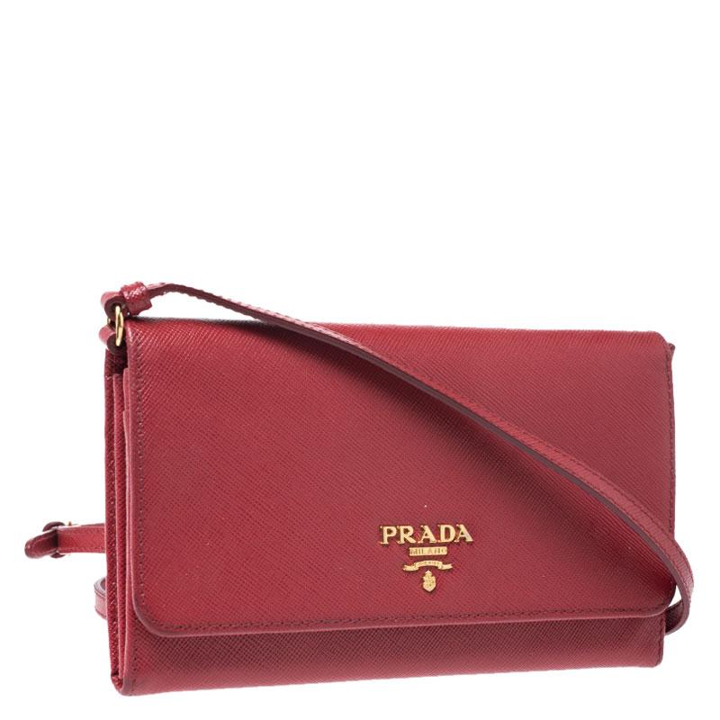 Prada Red Saffiano Lux Leather Mini Flap Crossbody Bag In Good Condition In Dubai, Al Qouz 2