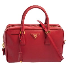 Borsa Bauletto con zip di Prada in pelle saffiano Lux rossa