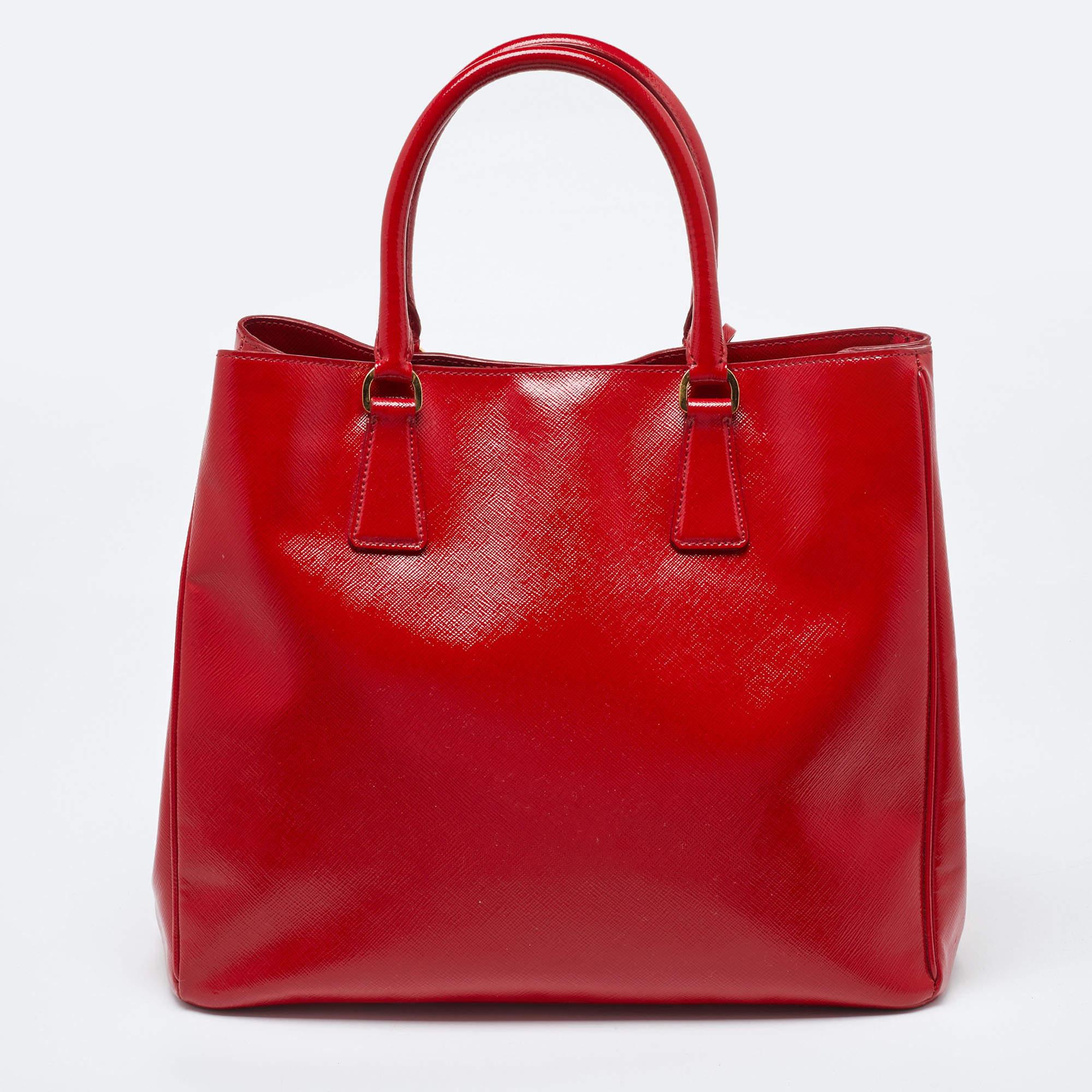 Prada Red Saffiano Patent Leather Double Handle Open Tote For Sale 1