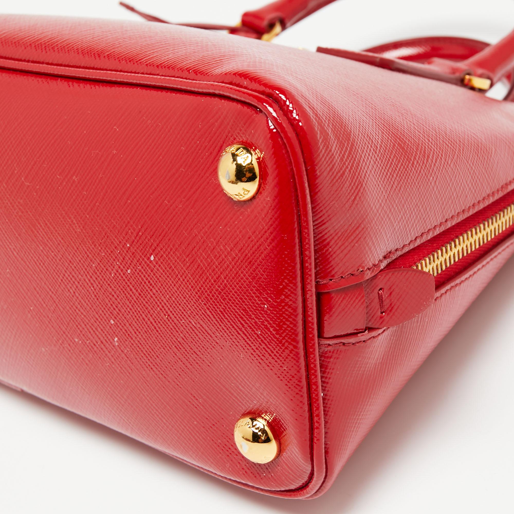 Women's Prada Red Saffiano Patent Leather Small Promenade Satchel