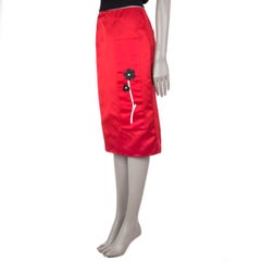PRADA red silk SATIN FLORAL APPLIQUE Pencil Skirt 40 S