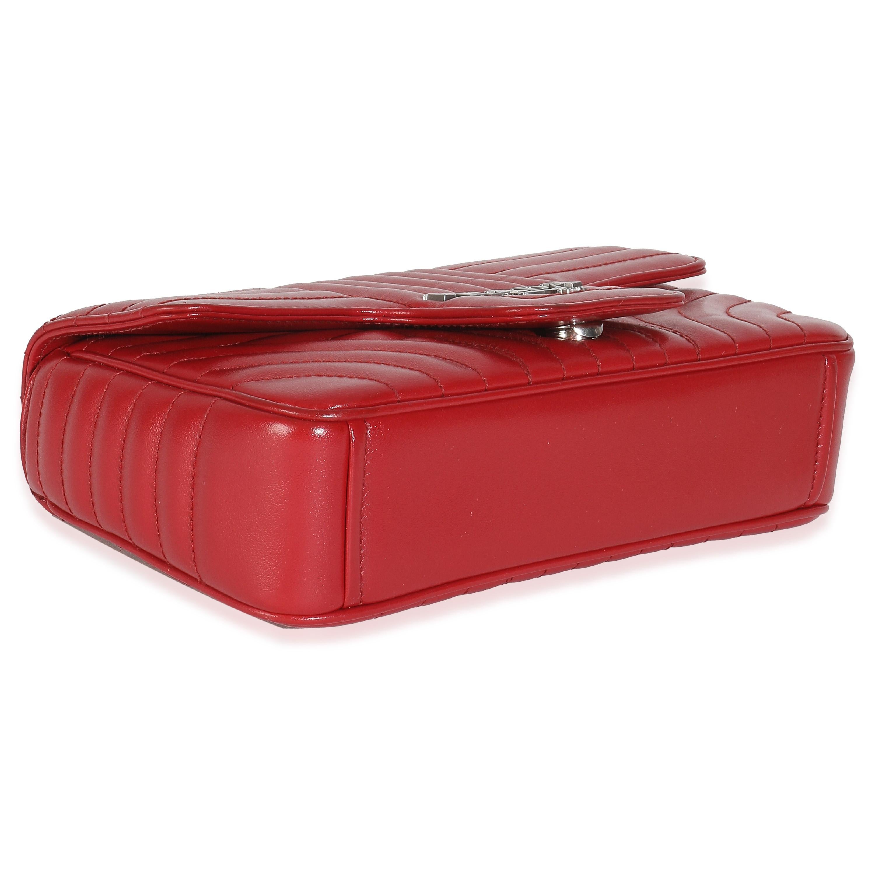 Prada Red Soft Calfskin Impunture Diagramme Medium Chain Flap Bag en vente 2