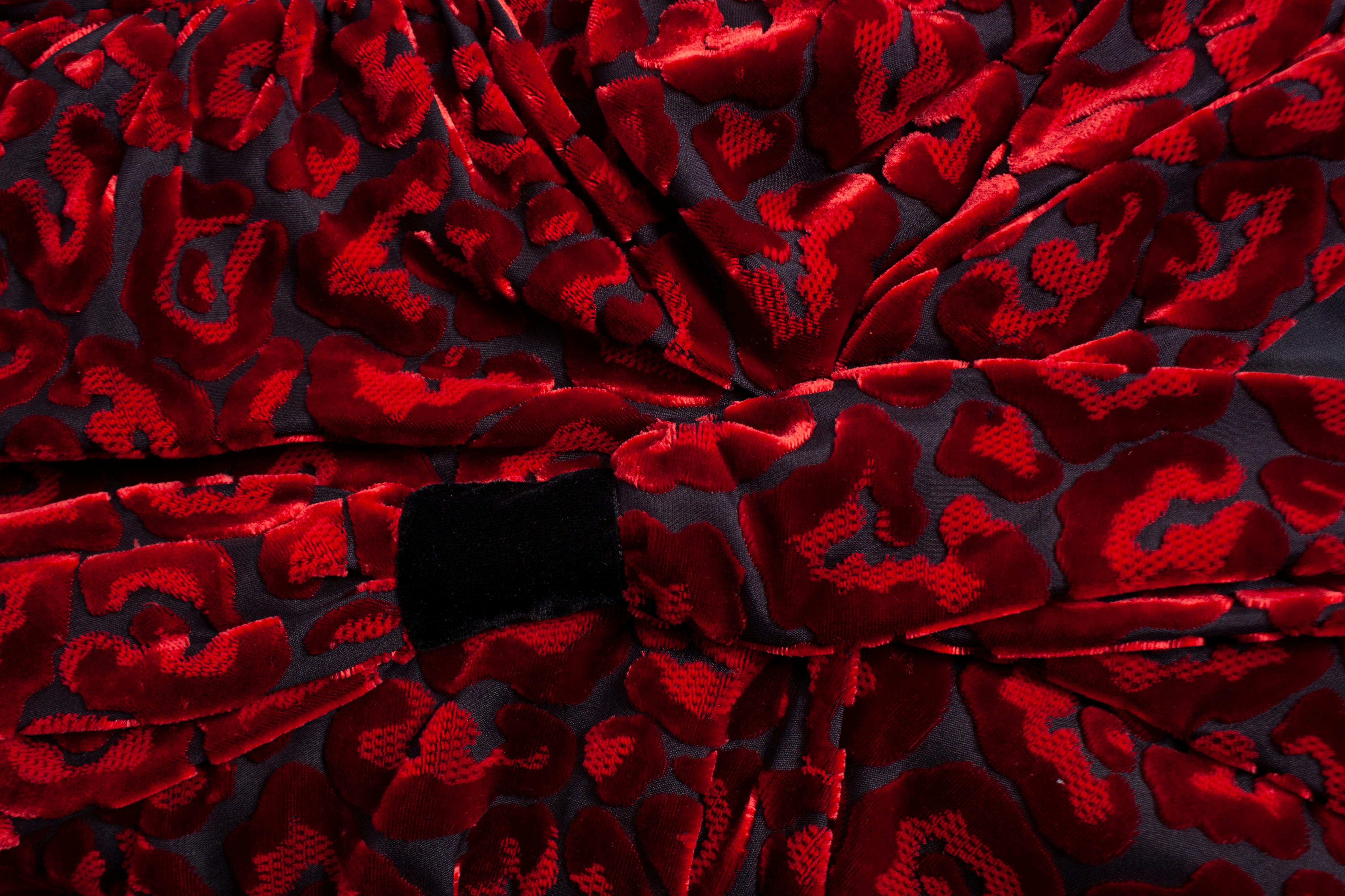 Women's Prada, red velvet dress For Sale