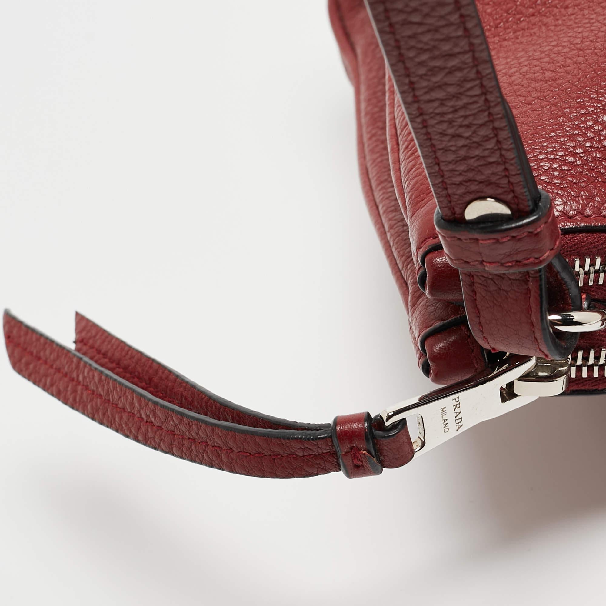 Prada Red Vitello Phenix Leather Double Zip Crossbody Bag For Sale 7