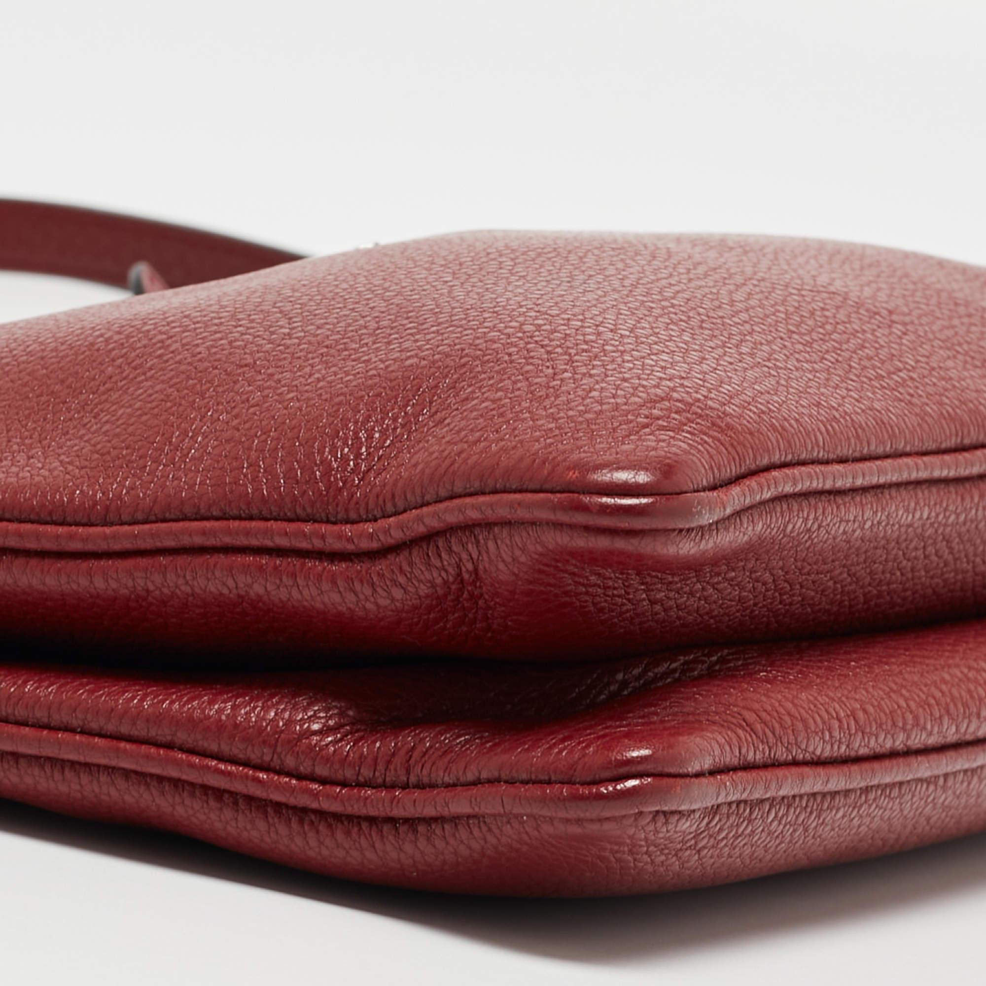 Prada Red Vitello Phenix Leather Double Zip Crossbody Bag For Sale 3