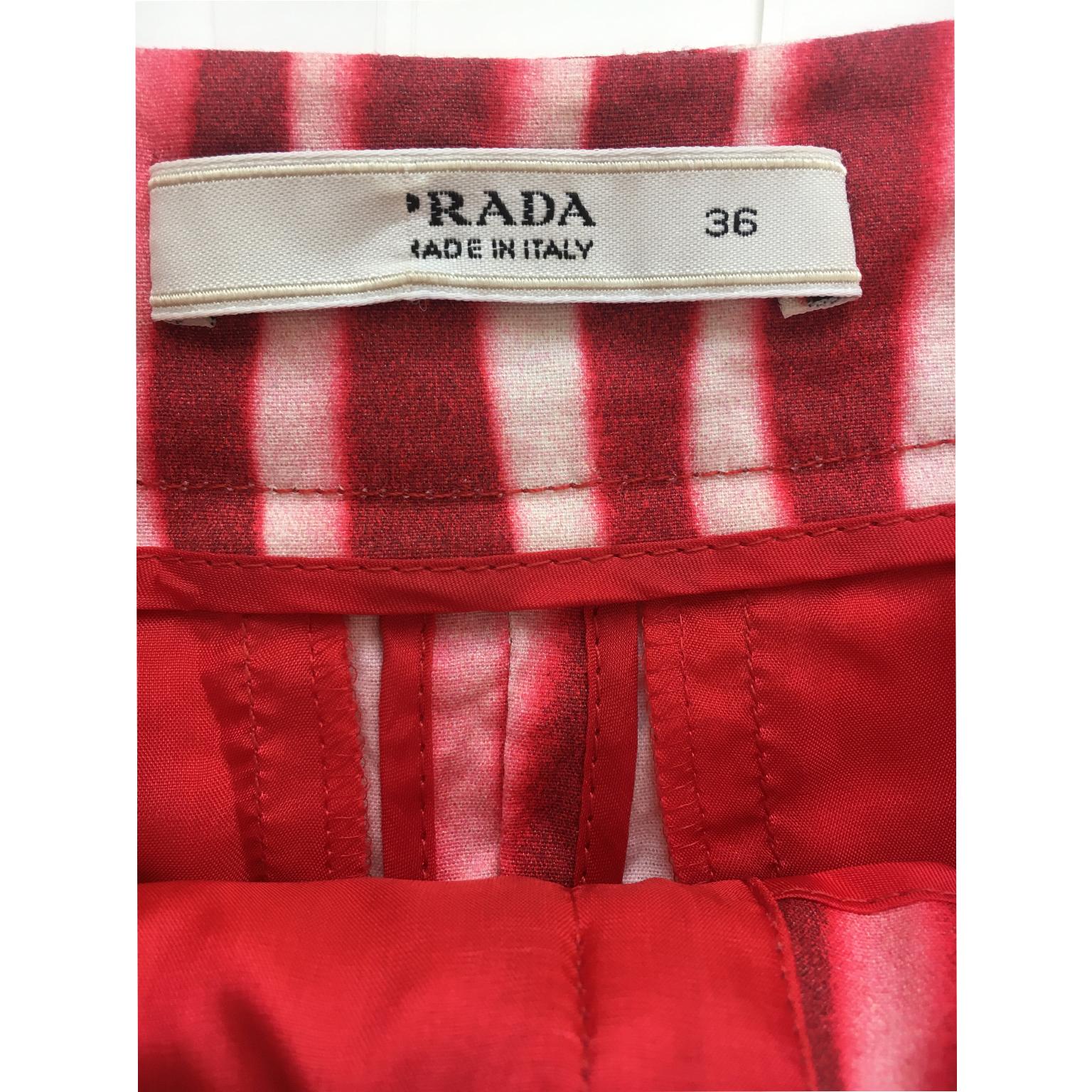 Prada Red White Crinkled Stripe Shorts Collection SS 2009  For Sale 2