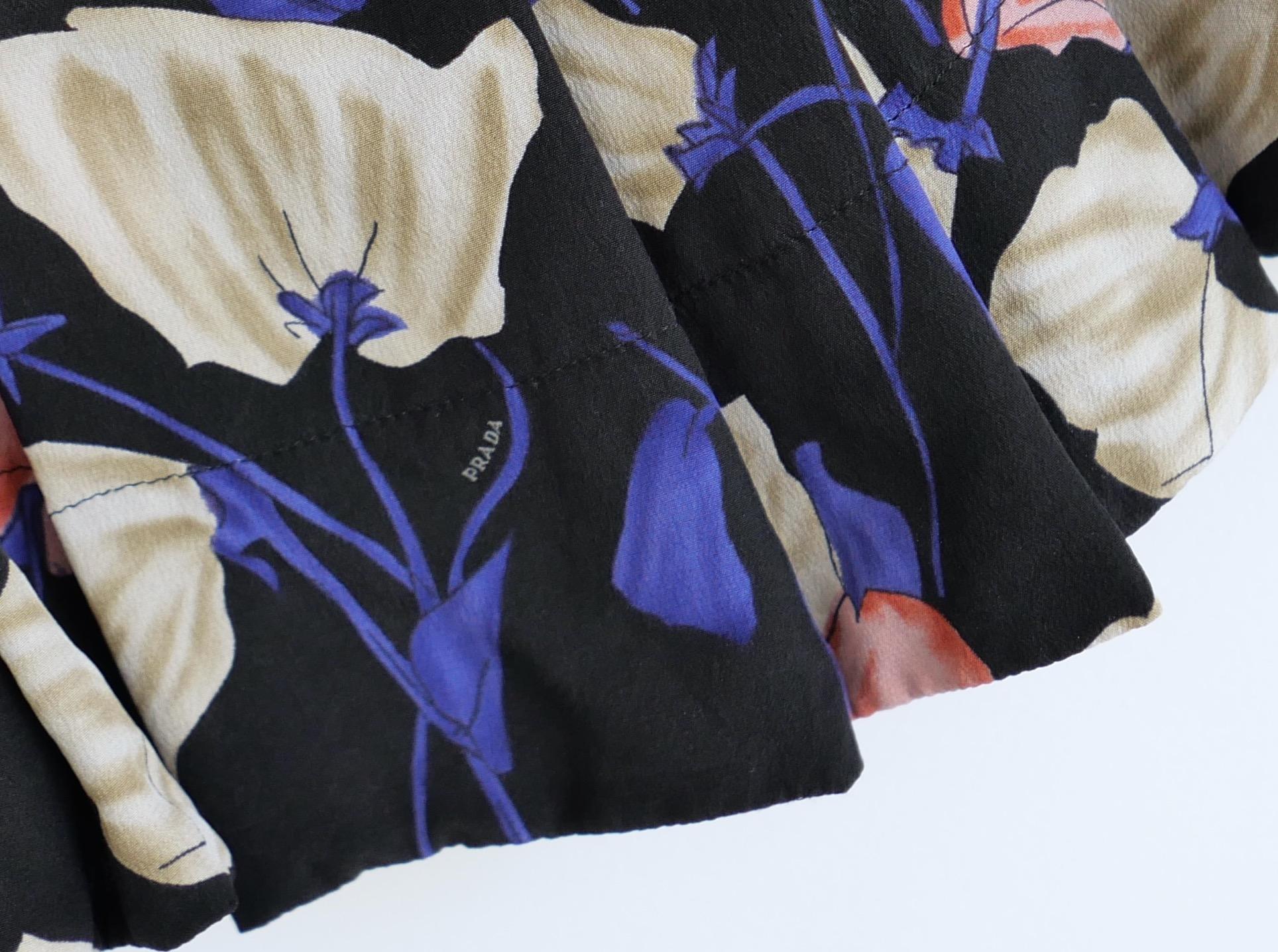 Black Prada Resort 2008 Floral Lace Trimmed Top For Sale