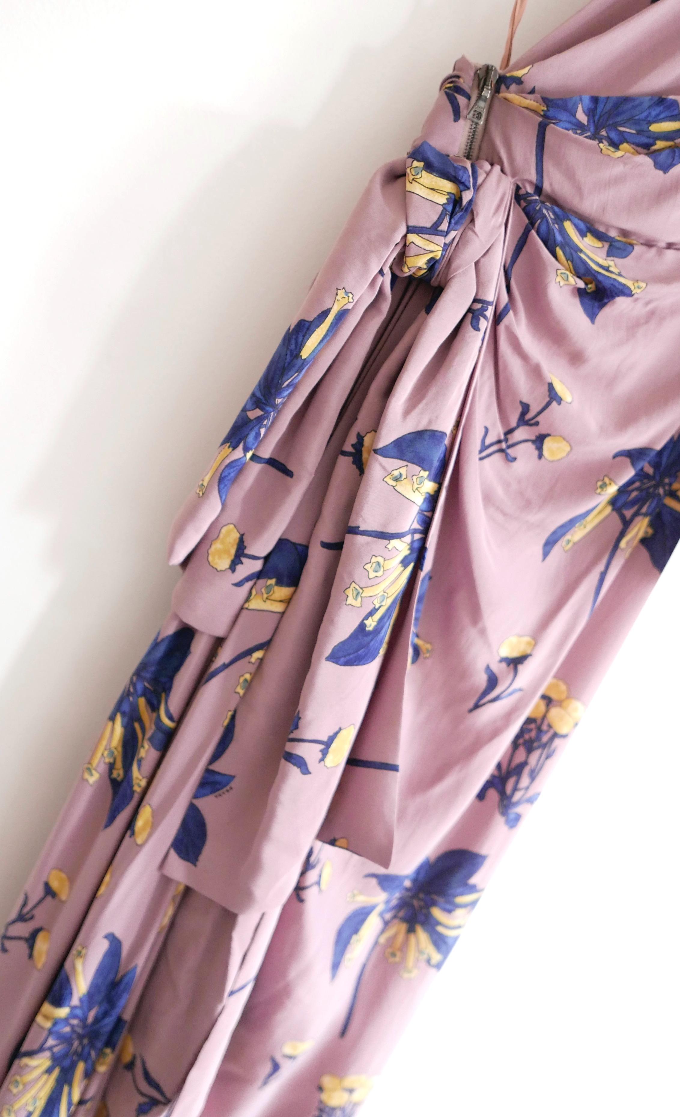 De las mujeres Prada Resort 2008 Vestido de una manga con estampado de madreselva en venta