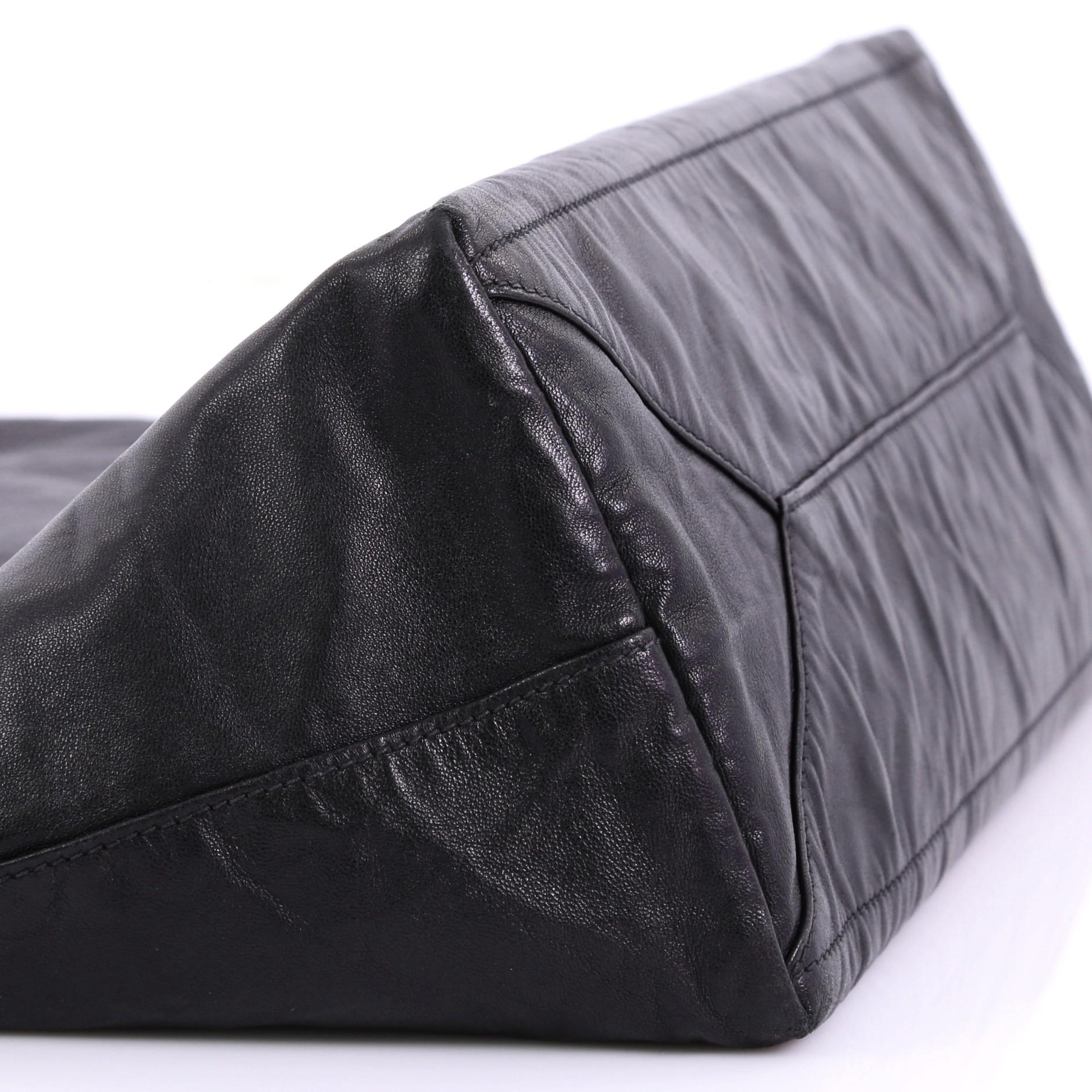 Prada Reversible Tote Nappa Antique Tall In Good Condition In NY, NY
