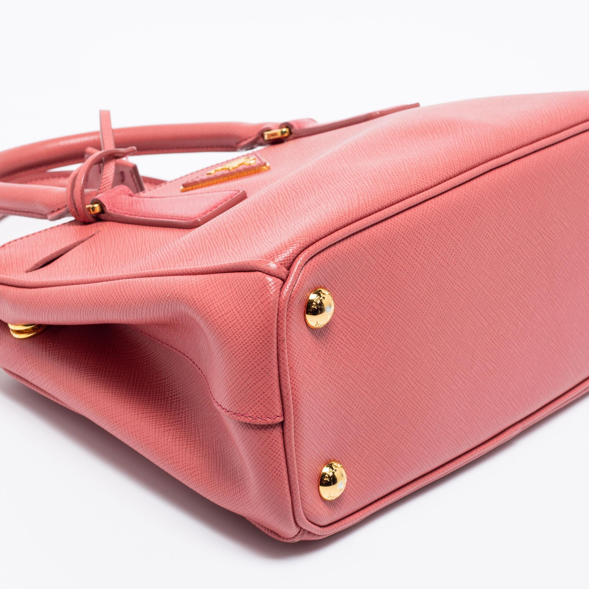 Prada Rose Pink Saffiano Leather Small Double Zip Tote In Good Condition In Dubai, Al Qouz 2