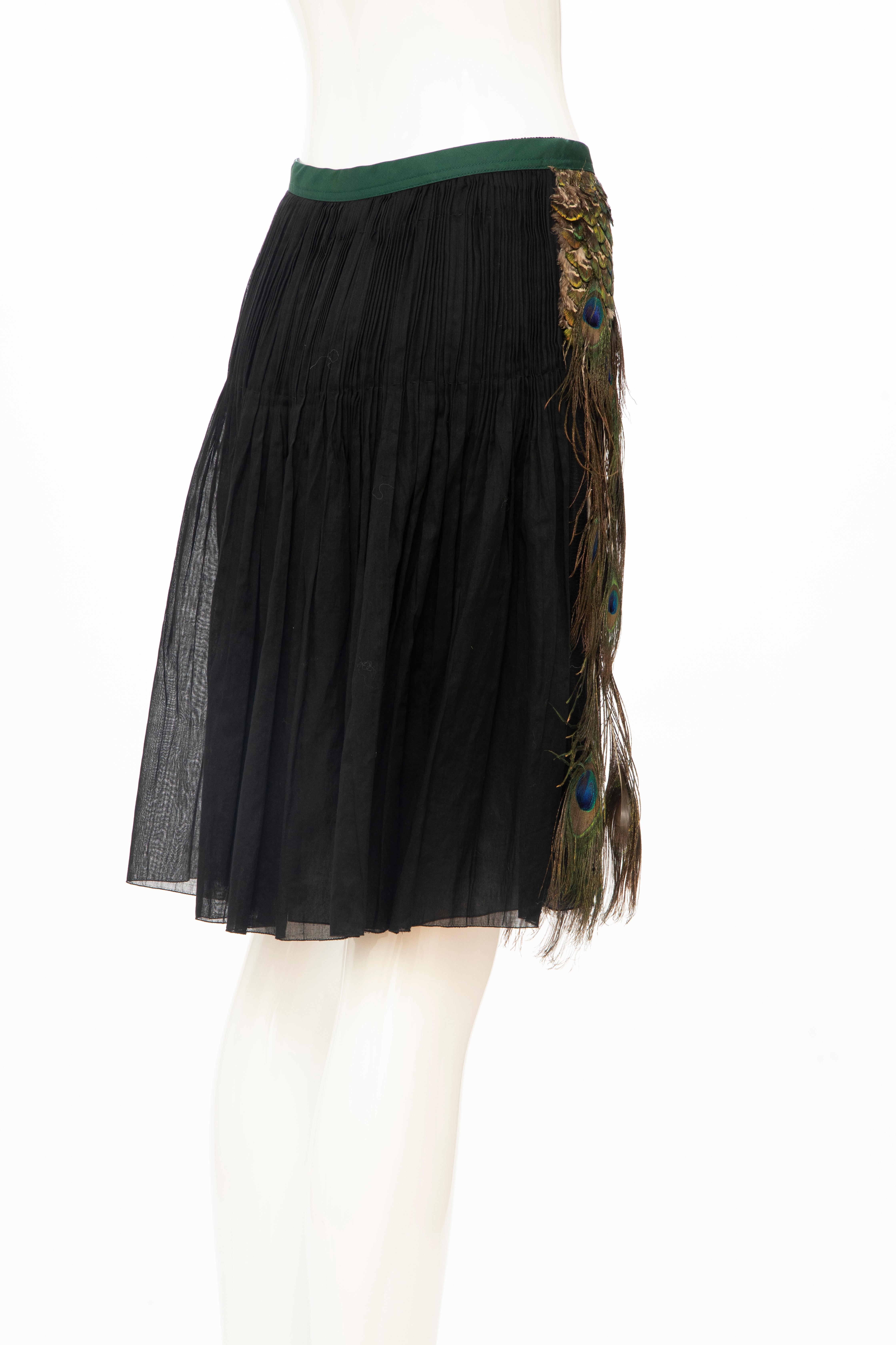 Prada Runway Black Cotton Pleated Skirt Appliquéd Peacock Feathers, Spring 2005 In Good Condition For Sale In Cincinnati, OH