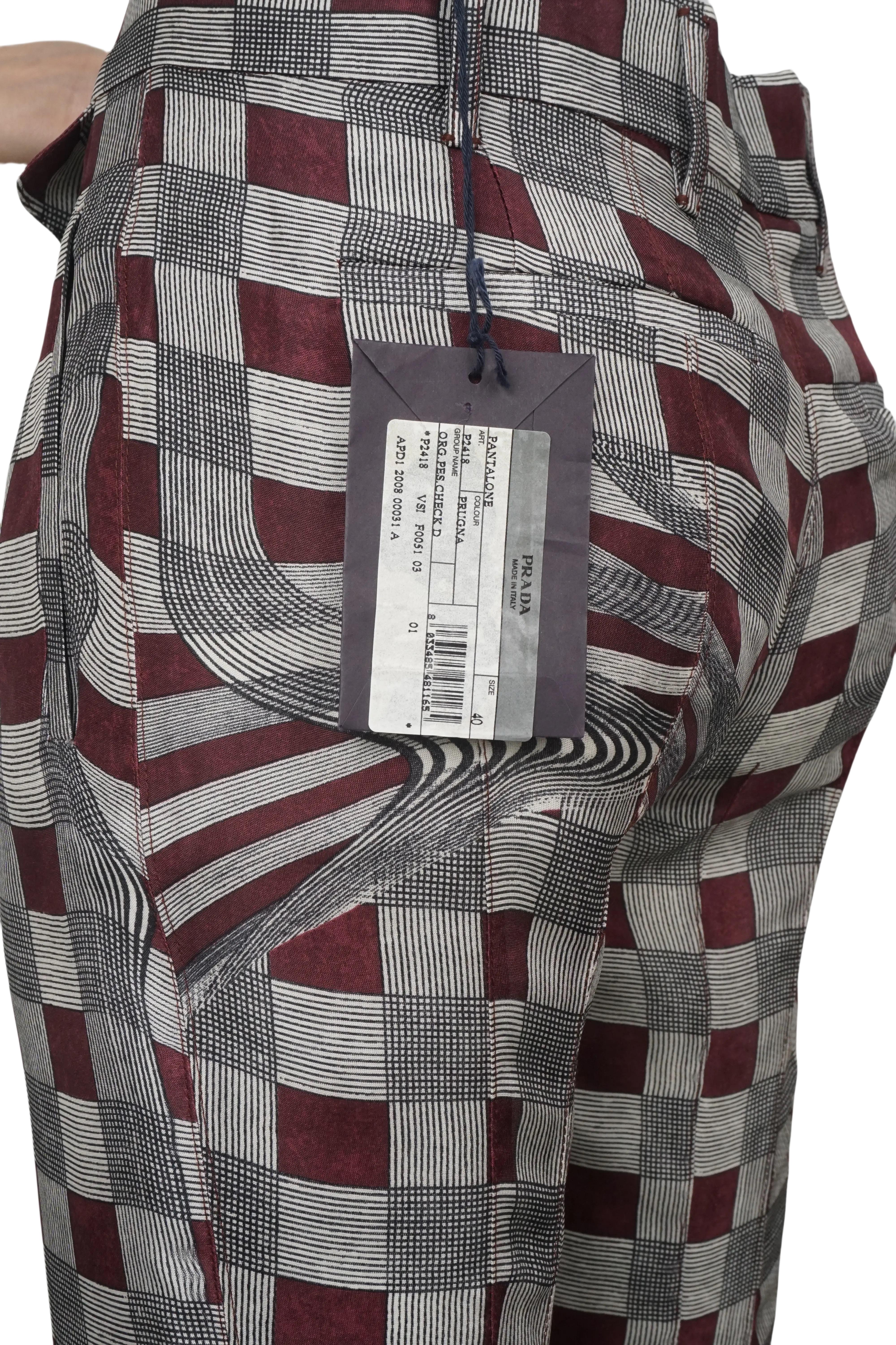 Prada S/s 2008 Fairy Collection Graue Geometrische Extravagante Schlaghosen im Angebot 5