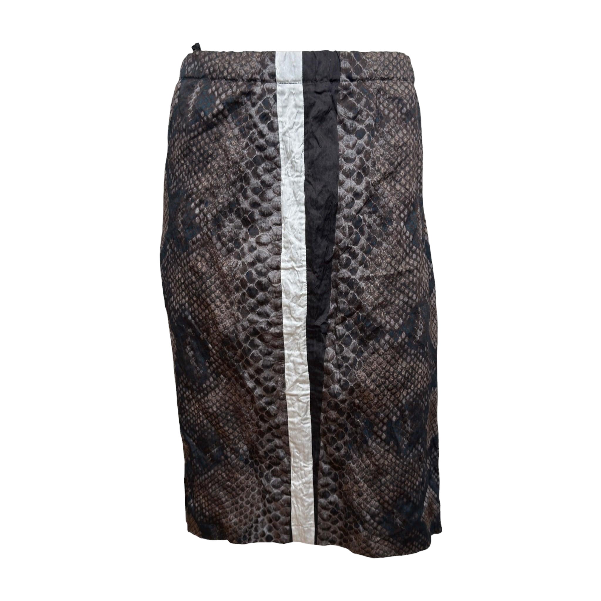 Jupe crayon Prada printemps-été 2009, imprimé peau de serpent marron et rayures métalliques en vente