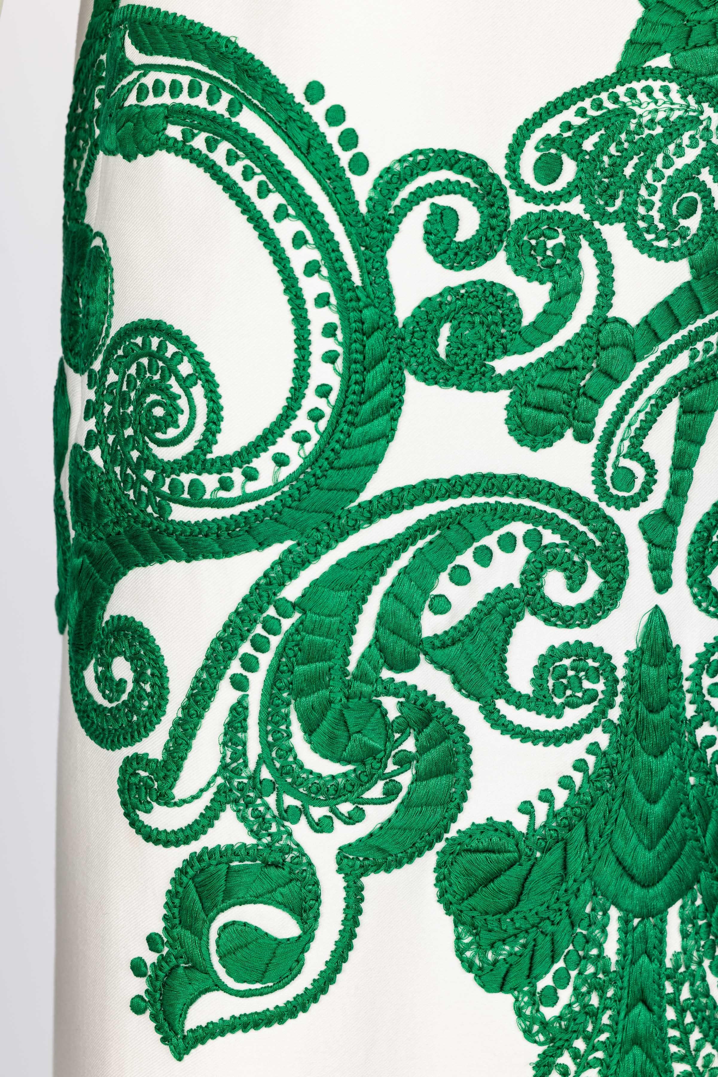 Prada S/S 2011 Runway Look #28 Embroidered Beaded Modern Flapper Dress 1