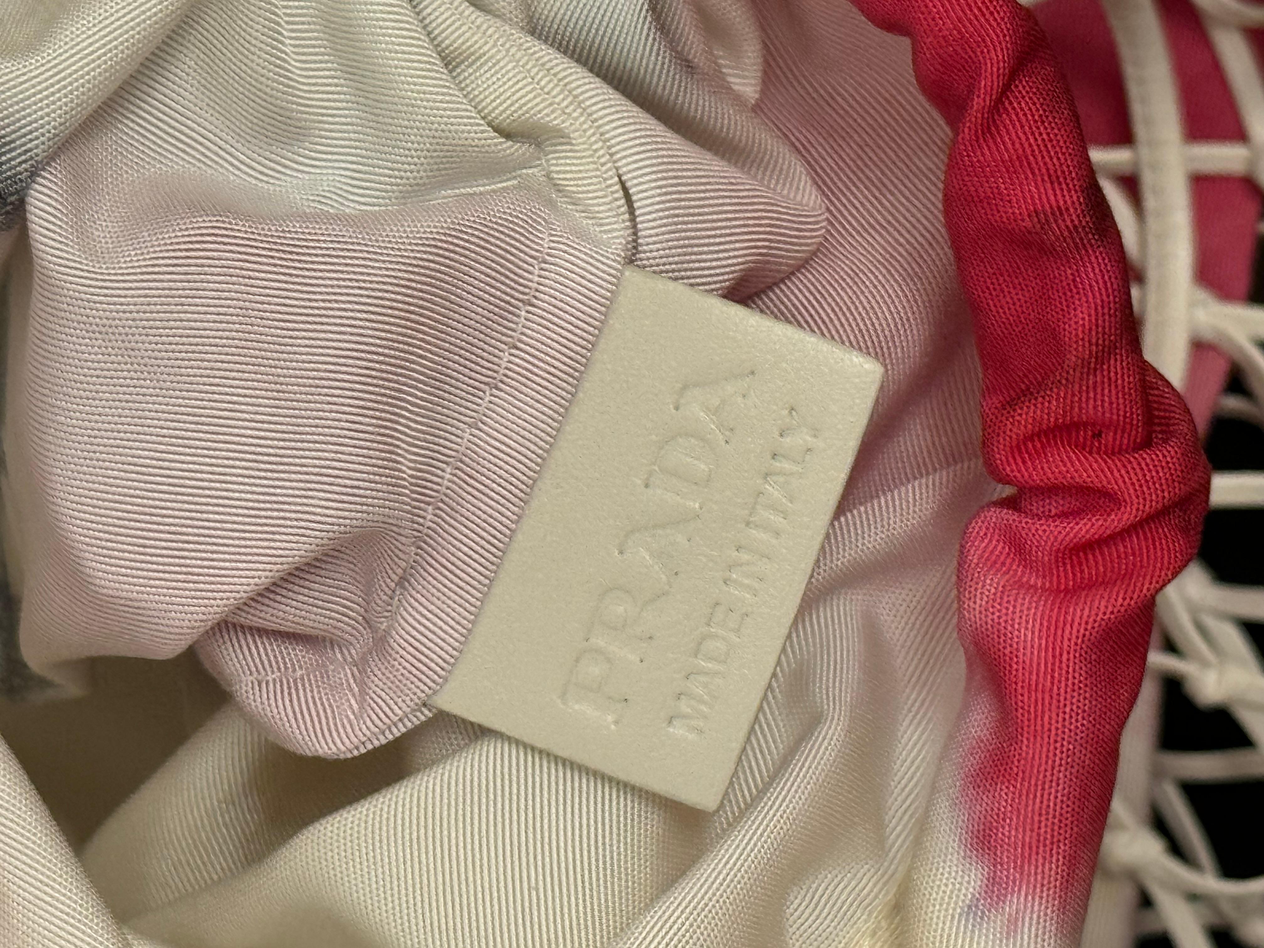 Borsa Prada P/E 2019 Tie Dye Tessuto Rete di Miuccia Prada In condizioni Nuovo in vendita a PARIS, FR